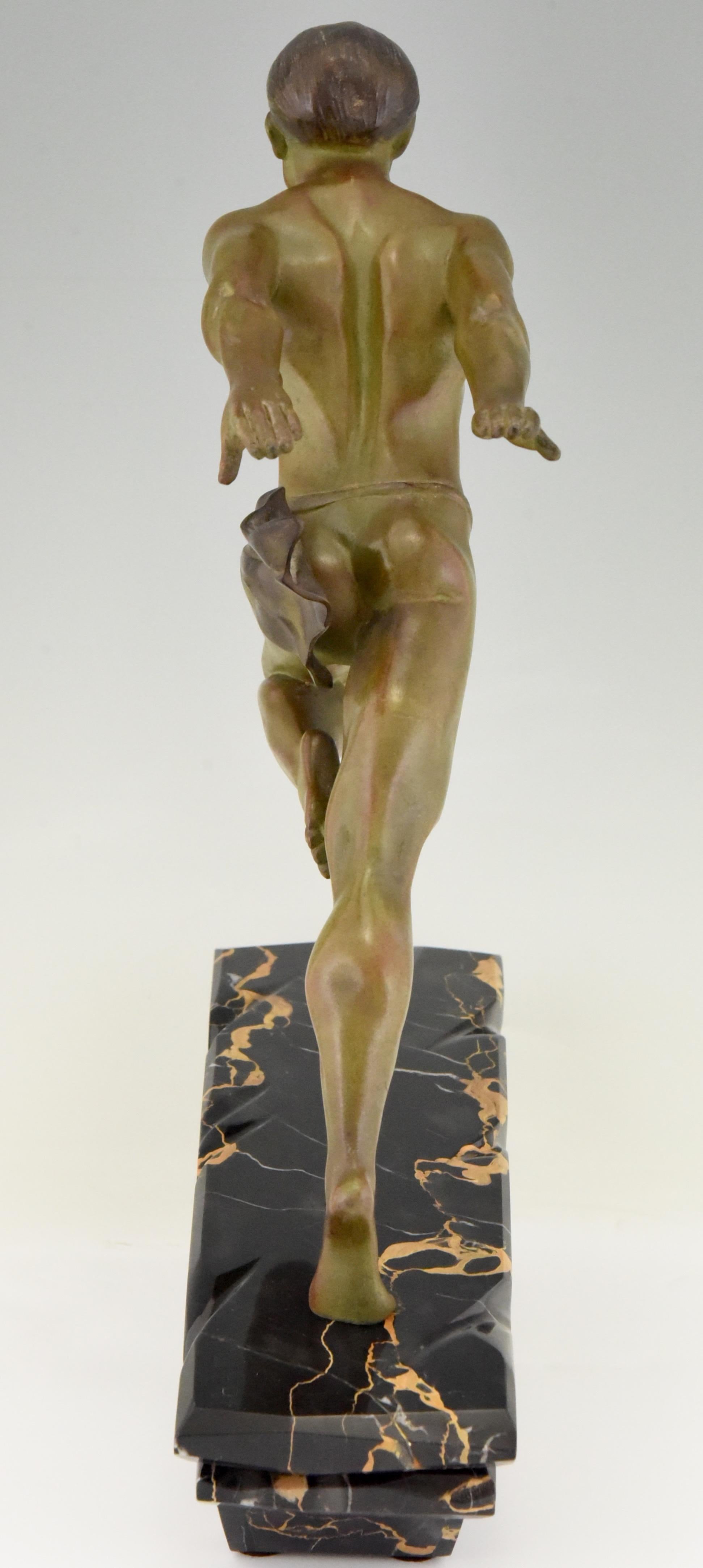 Art Deco Sculpture Running Man or Athlète L. Valderi, France, 1930 2