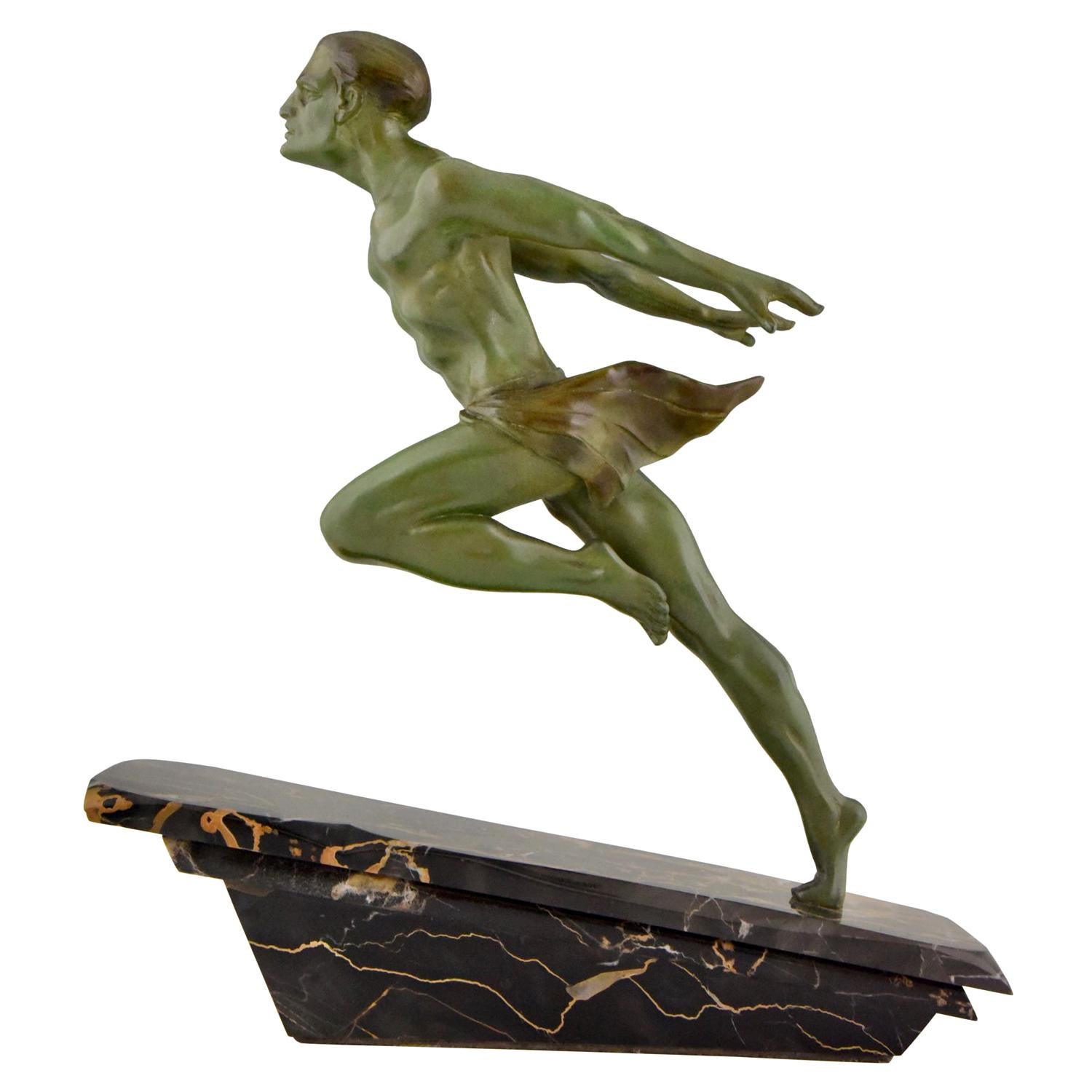 Art Deco Sculpture Running Man or Athlete L. Valderi, France, 1930