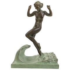 Art-Déco-Skulptur Vague von Raymonde Guerbe aus dem Atelier Max Le Verrier