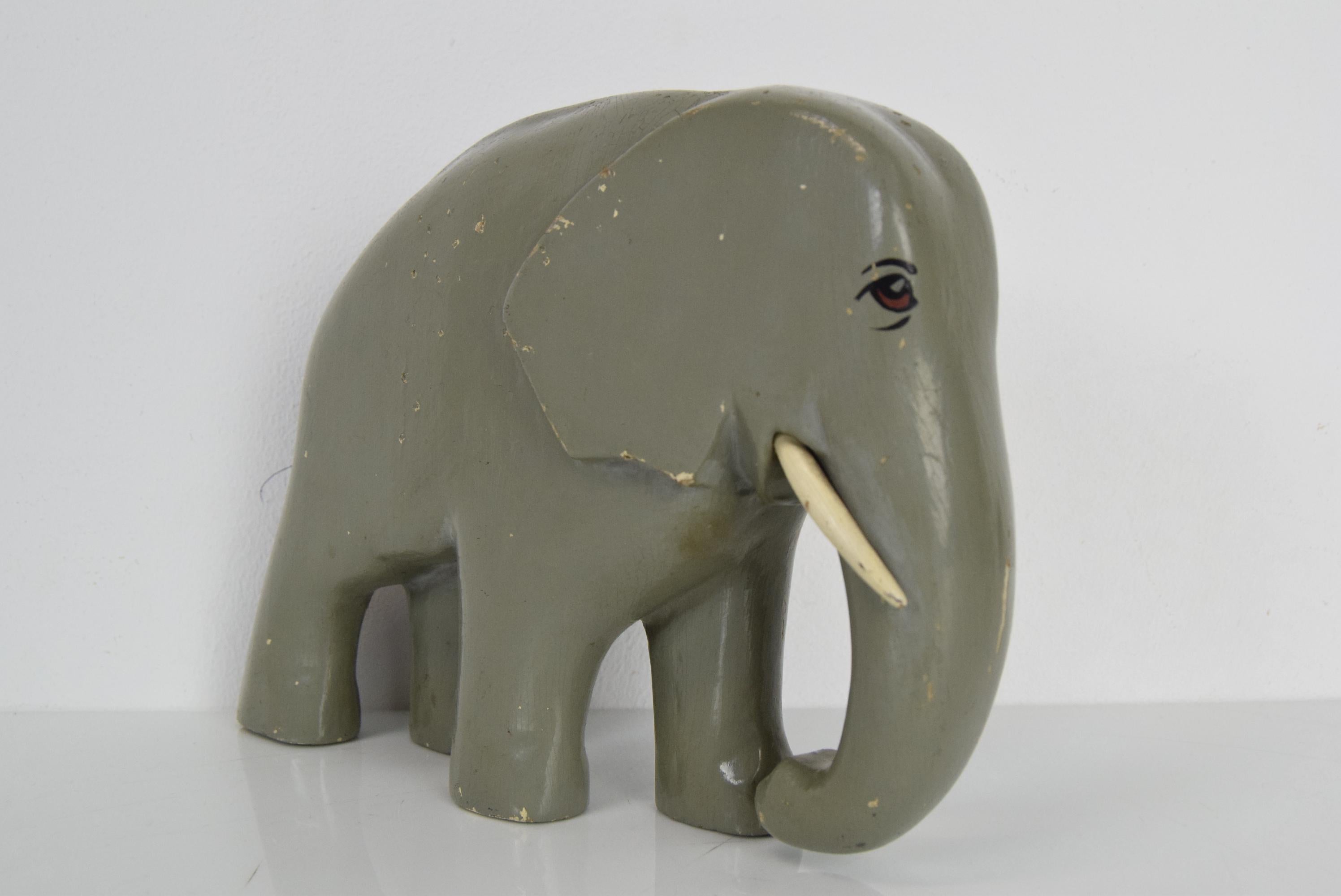 Art-Déco-Skulptur eines Elefanten aus Holz, ca. 1930er Jahre  (Tschechisch) im Angebot