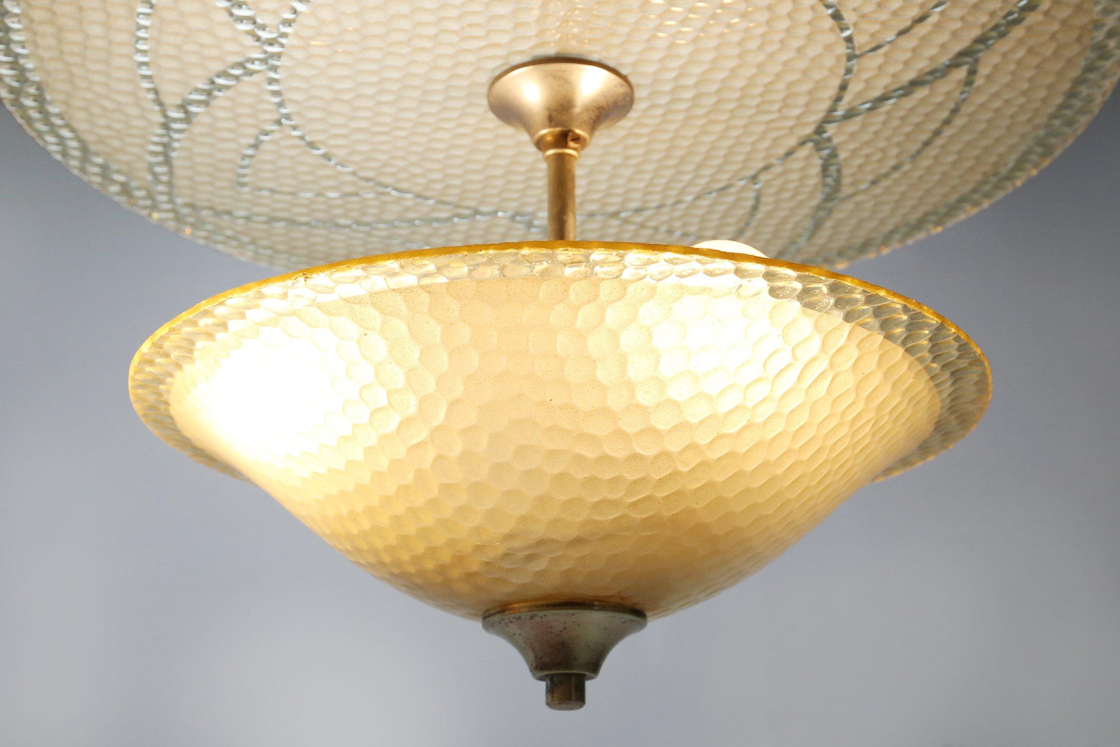 Art Deco sculptured glass pendant lamp, France 1930s In Good Condition For Sale In Meulebeke, BE