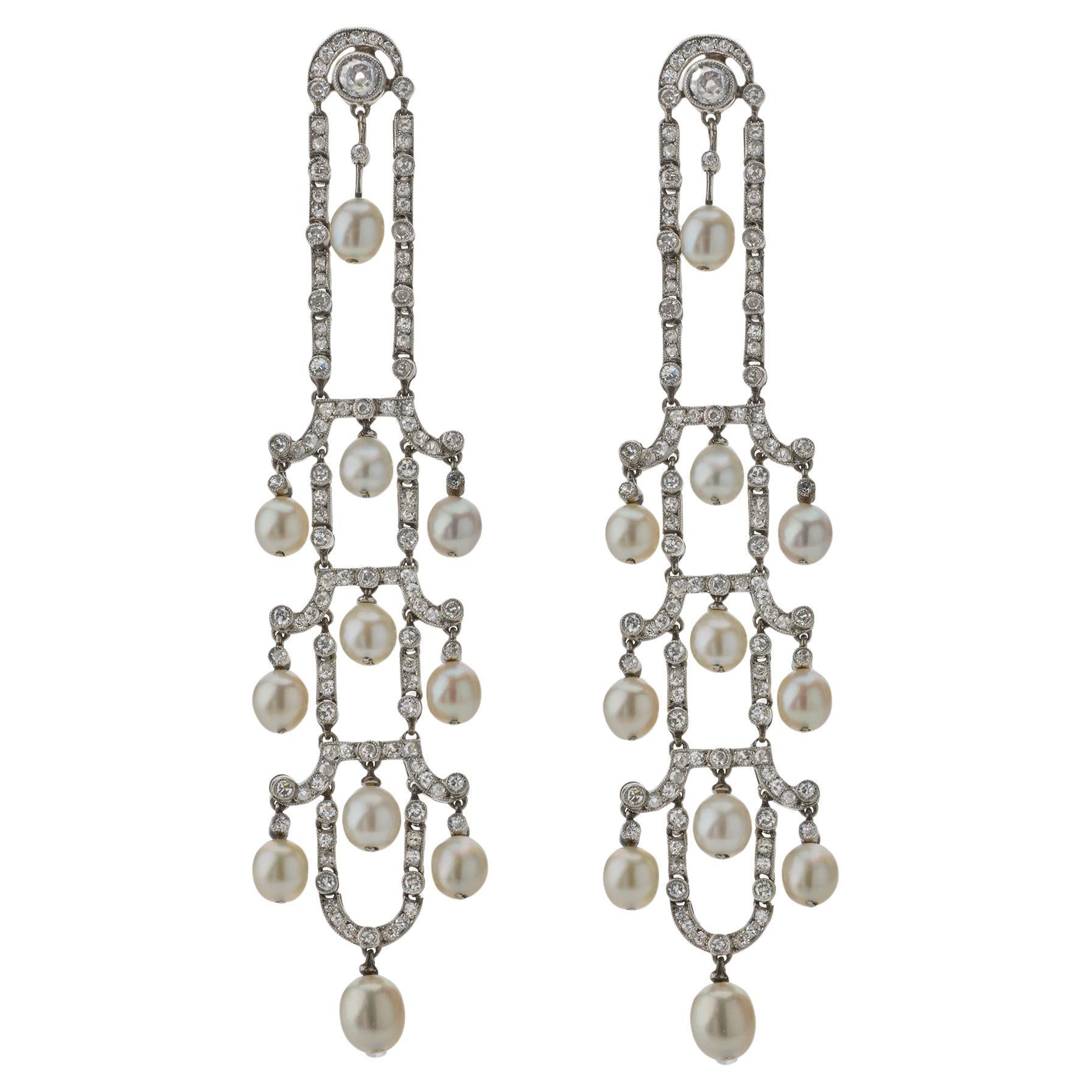 Boucles d'oreilles chandelier Art déco en perles de rocaille et diamants