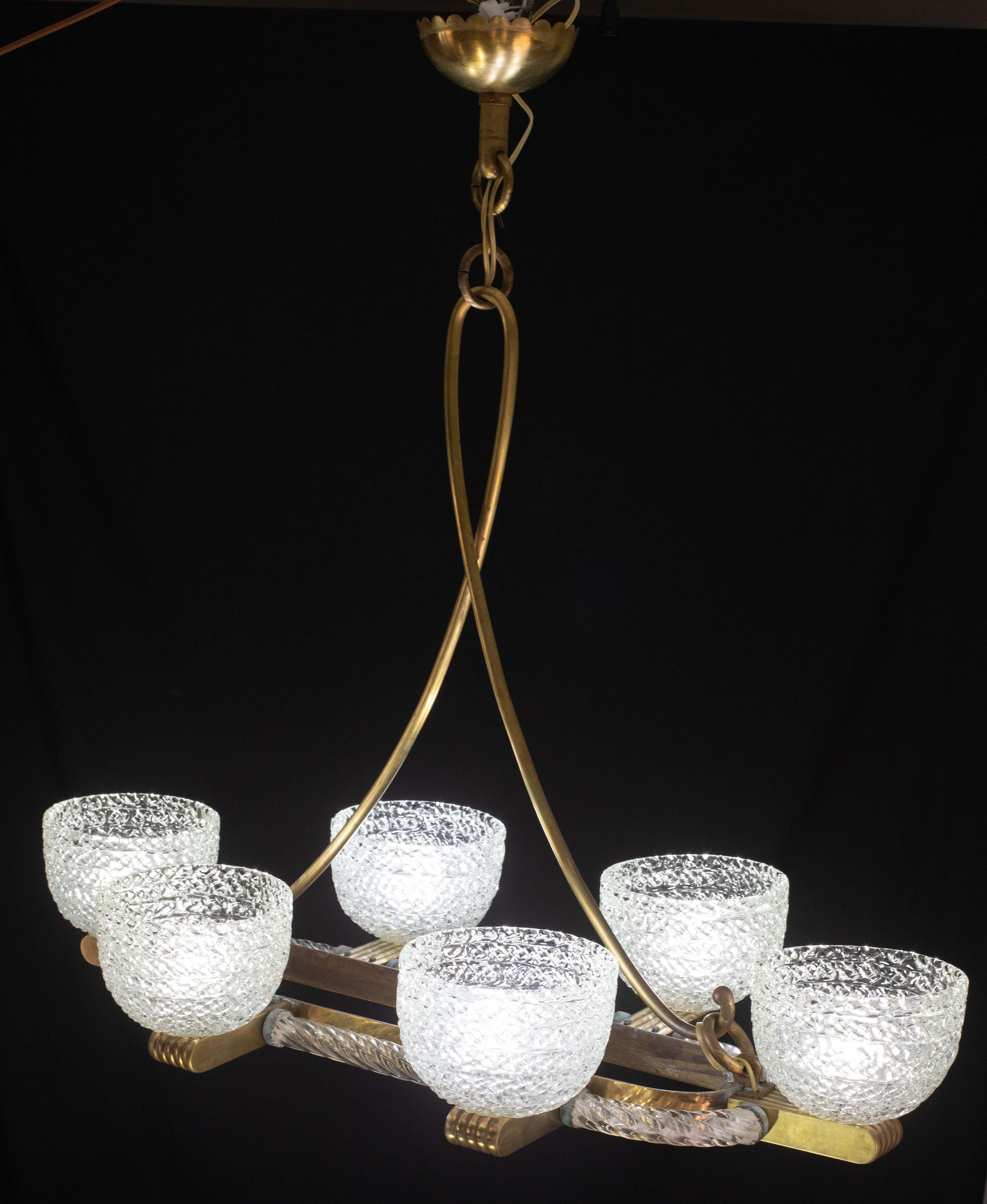 Art Déco Art Decò Seguso Oval Mid-Century Lampadario a sei luci in vetro di Murano e ottone in vendita