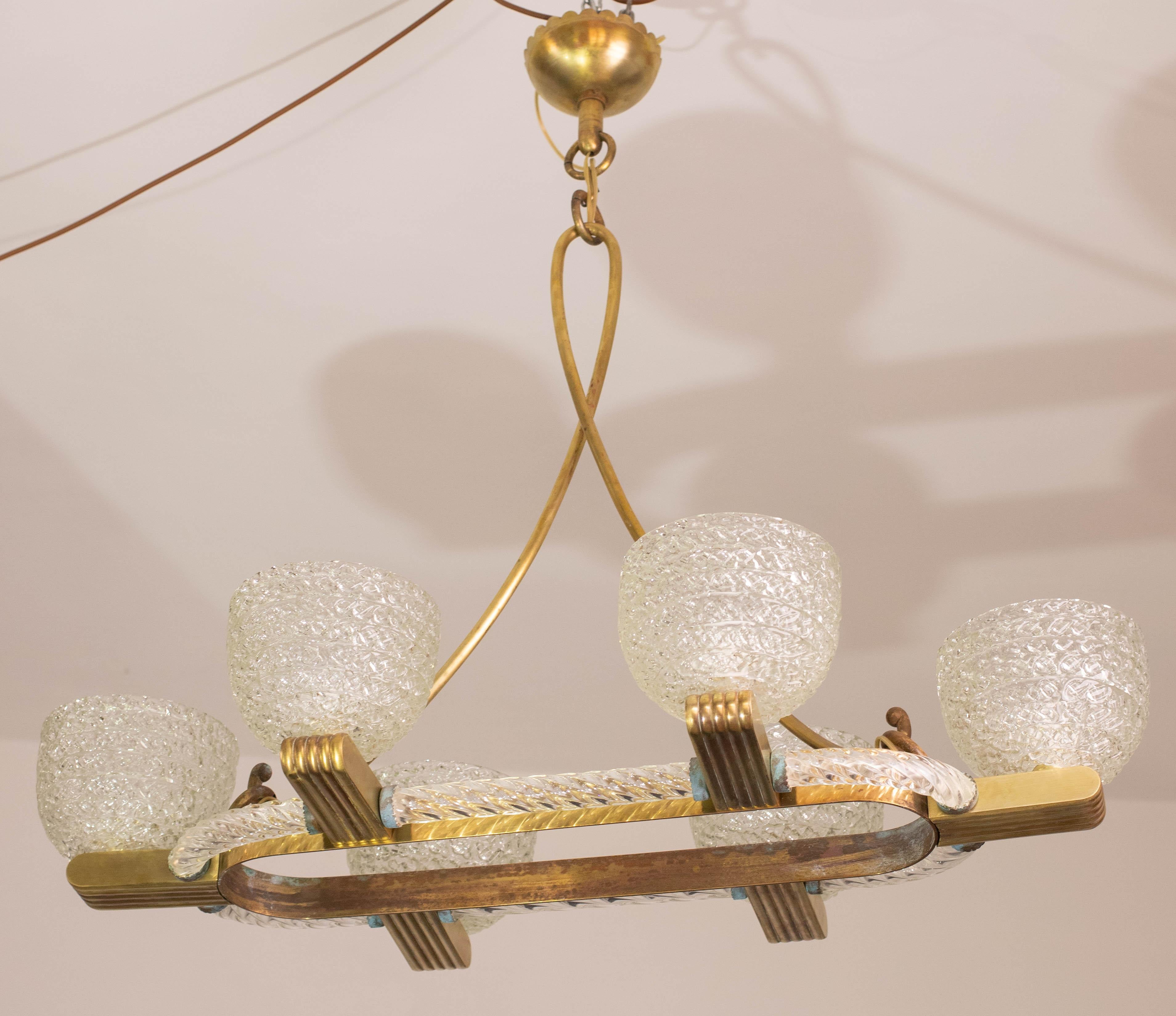 Art Decò Seguso Oval Mid-Century Lampadario a sei luci in vetro di Murano e ottone in vendita 2
