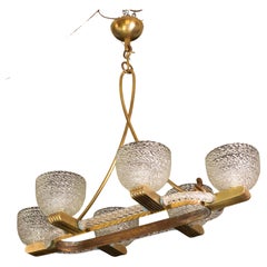 Art Decò Seguso Oval Mid-Century Six- Light Murano Glass and Brass Chandelier