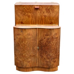 Vintage Art Deco Serpentine Fronted Cocktail Cabinet in Walnut, circa 1938