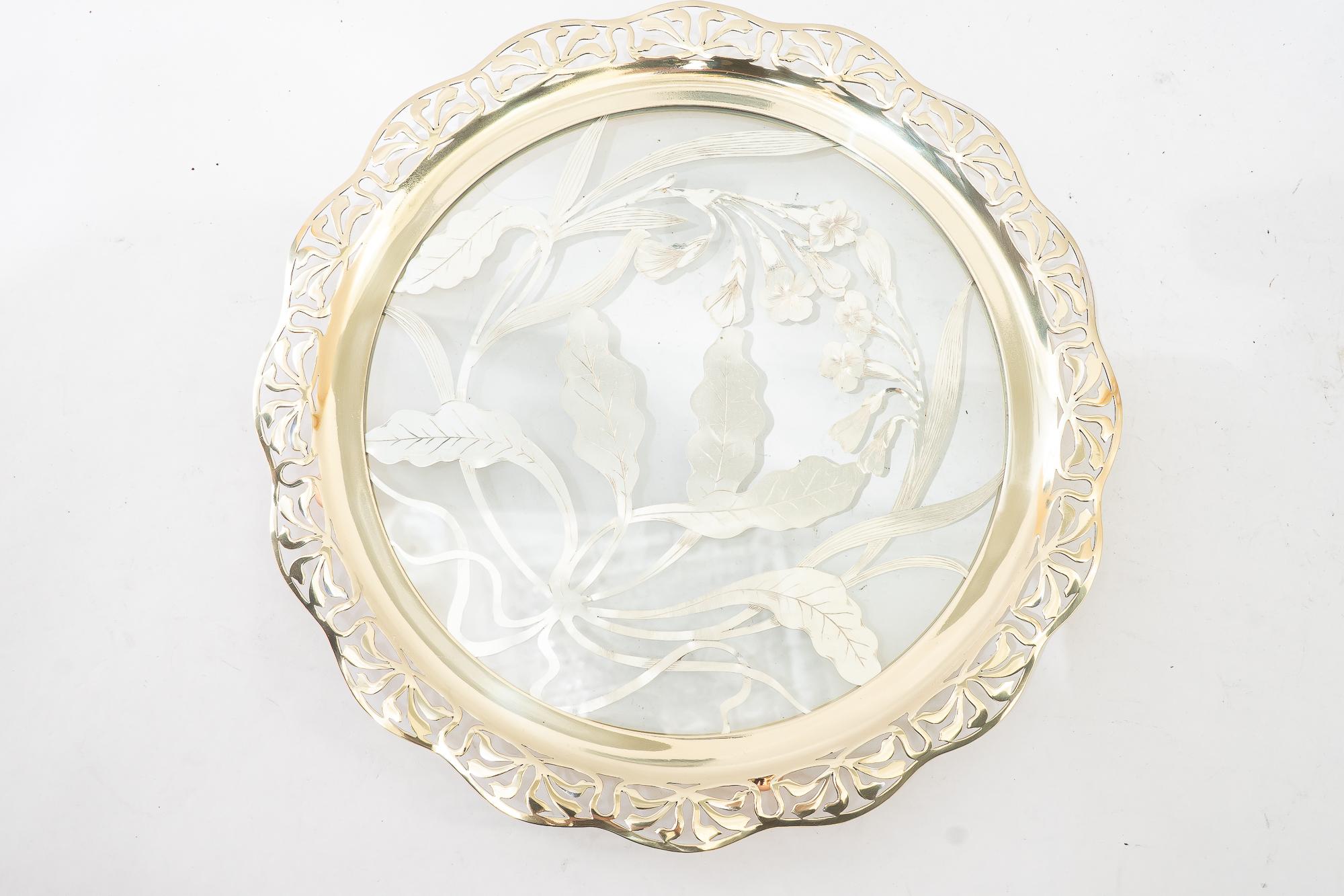Art Deco Servierteller mit Glas um 1920er Jahre (Österreichisch) im Angebot
