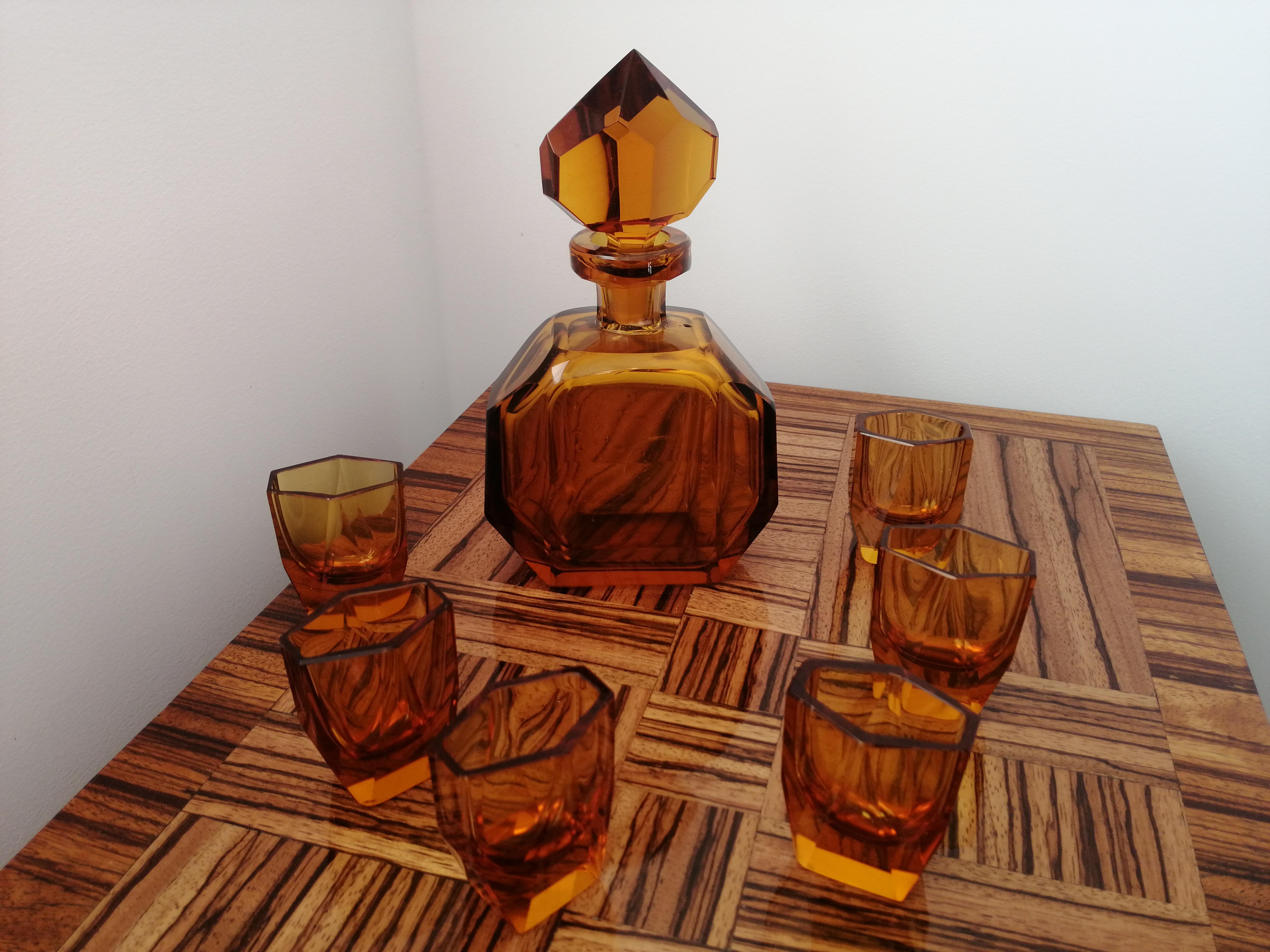 Art Deco Set Decanter and 6 Glasses Moser For Sale 1