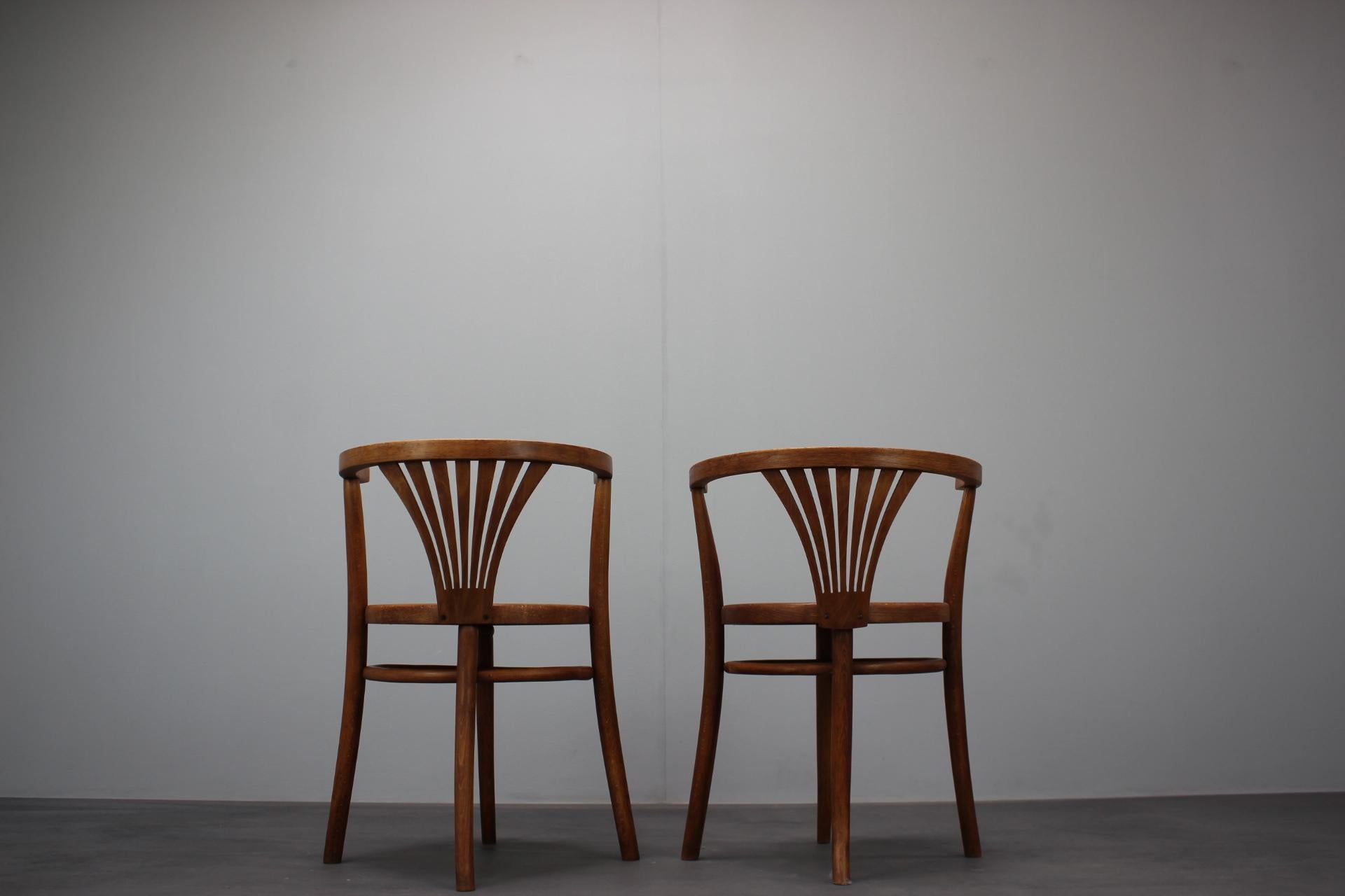 Czech Art-Deco set of 2 Chairs by Thonet, 1920s For Sale