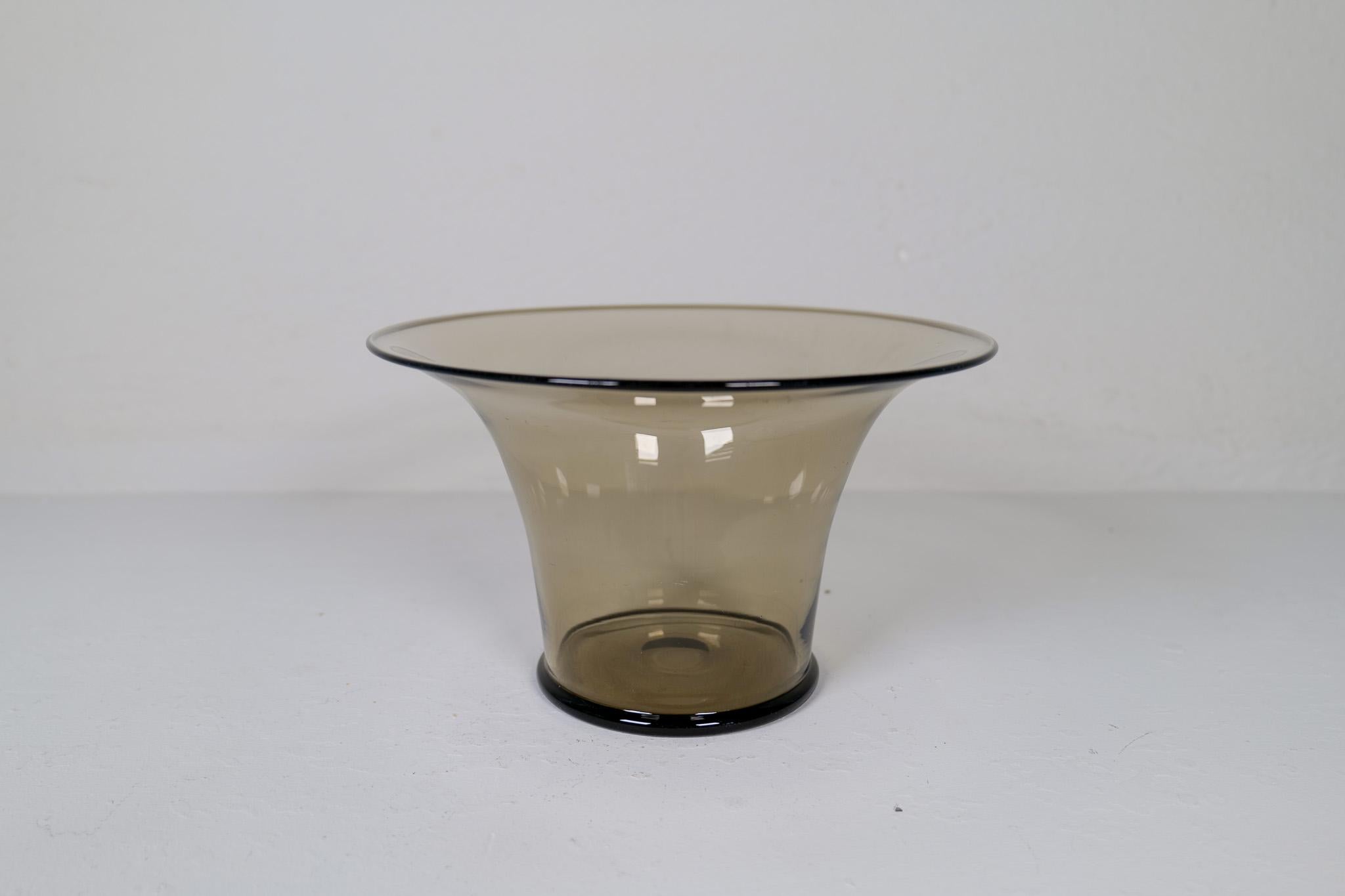  Art Deco Set of 2 Glass Bowls Simon Gate Orrefors, Sweden 1920s For Sale 7