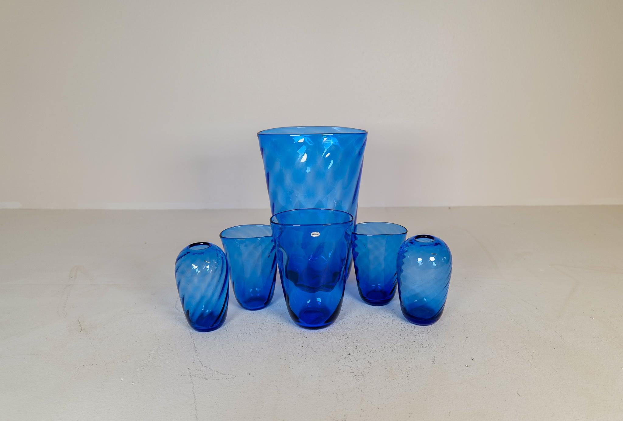 Scandinavian Modern Art Deco Set of 6 Glass Sculptured Handcrafted Vases Reijmyre, Sweden, 1930s For Sale