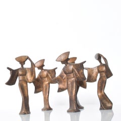 Art Deco Set of Four Japanese Graceful Geisha Figurine Sculptures in Bronze