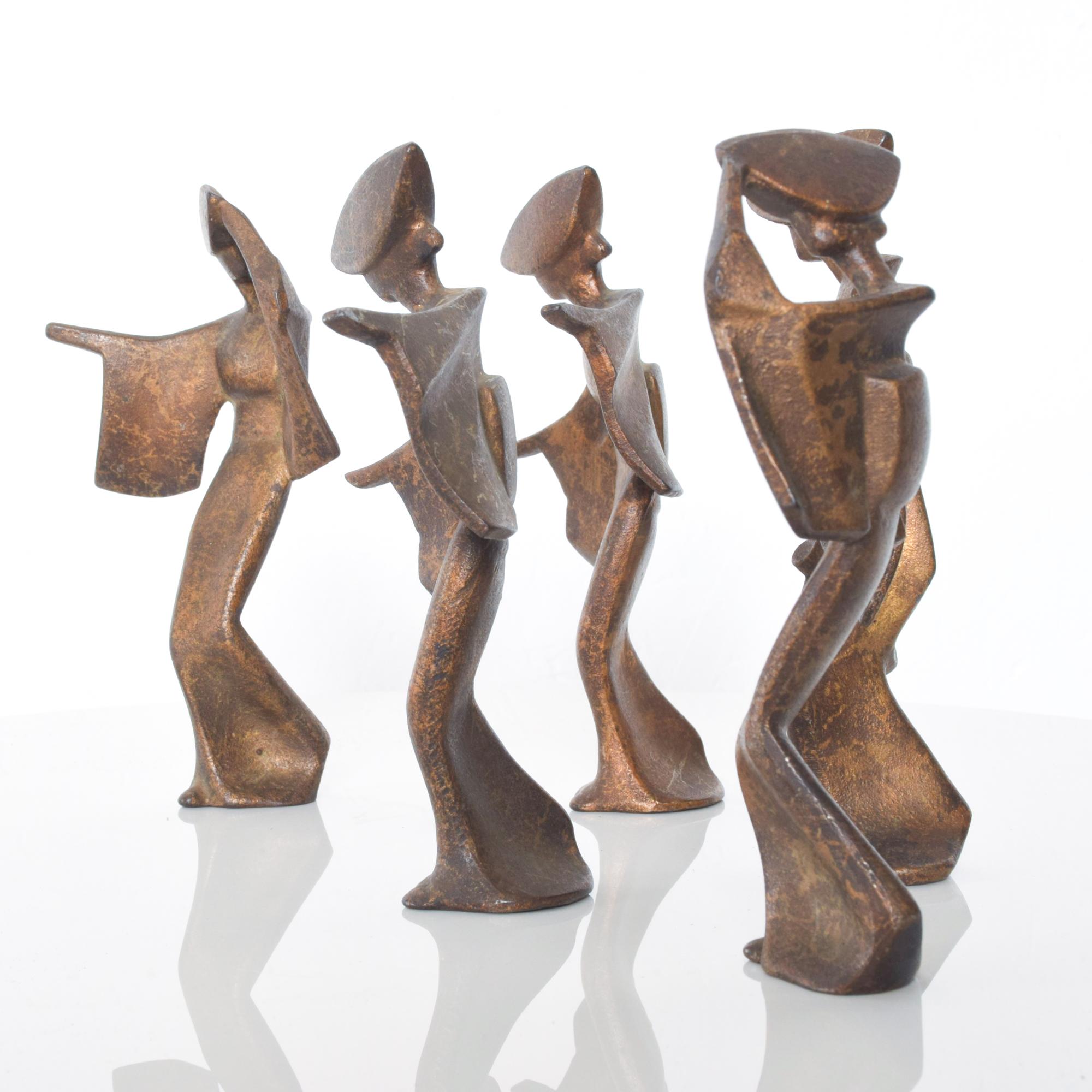 Art Deco Set of Four Japanese Graceful Geisha Figurine Sculptures in Bronze 2