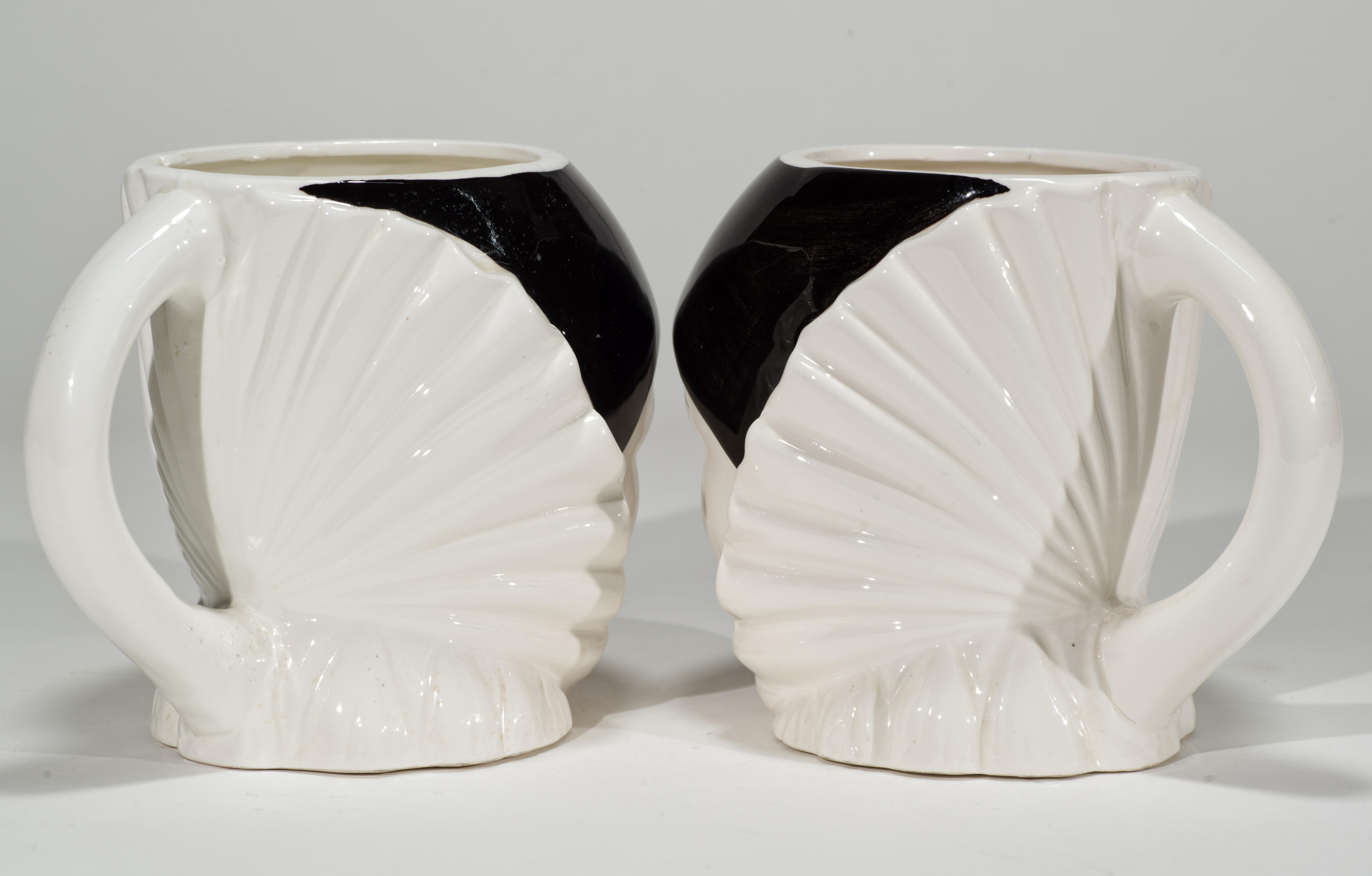 Art Deco Set of Pierrot Harlequin Teapot and 2 Mugs Cups, Japan 1970s 4