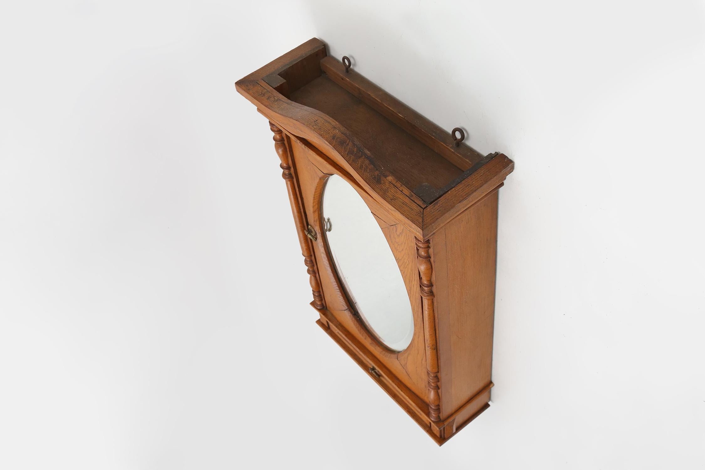 Armoire à pharmacie ou à rasage Art Déco en Oak, France ca. 1940 3