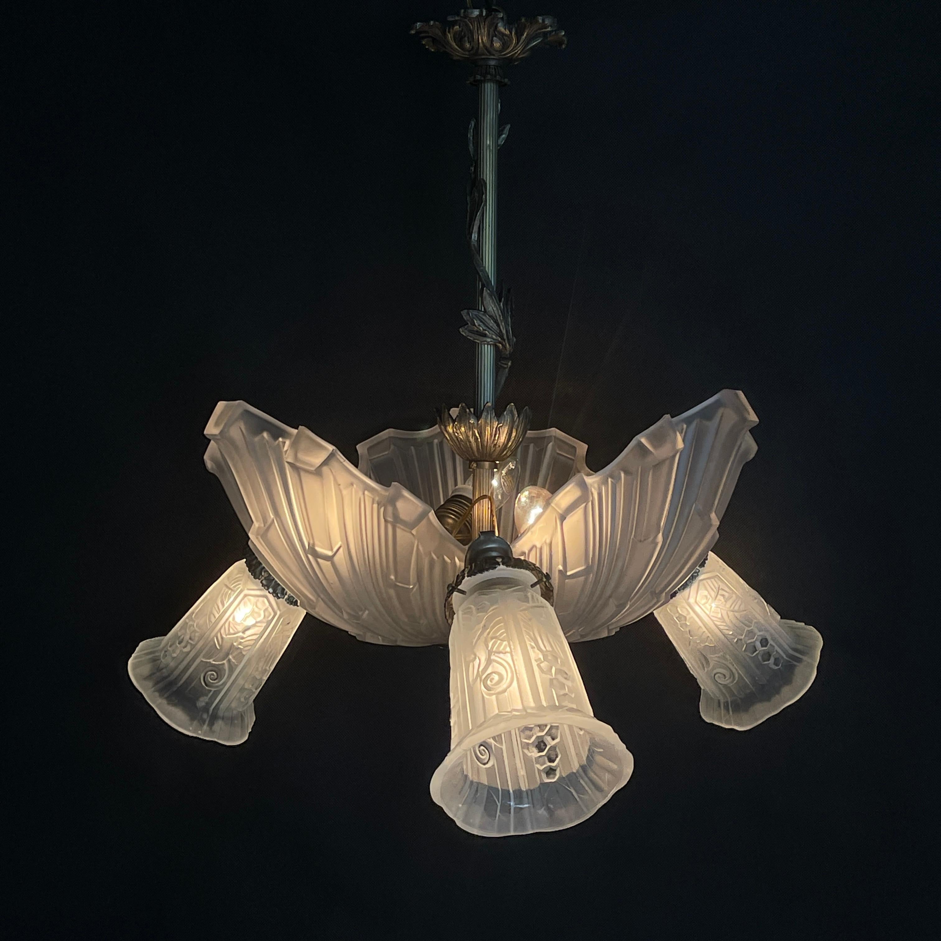 ART DECO Shell Lamp by Maynadier Chandelier Hanging Lamp Ceiling Lamp, 1930s 2