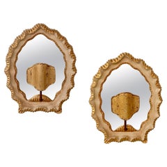 Paire d'appliques murales en forme de bouclier Art Deco Mirror avec cadre festonné
