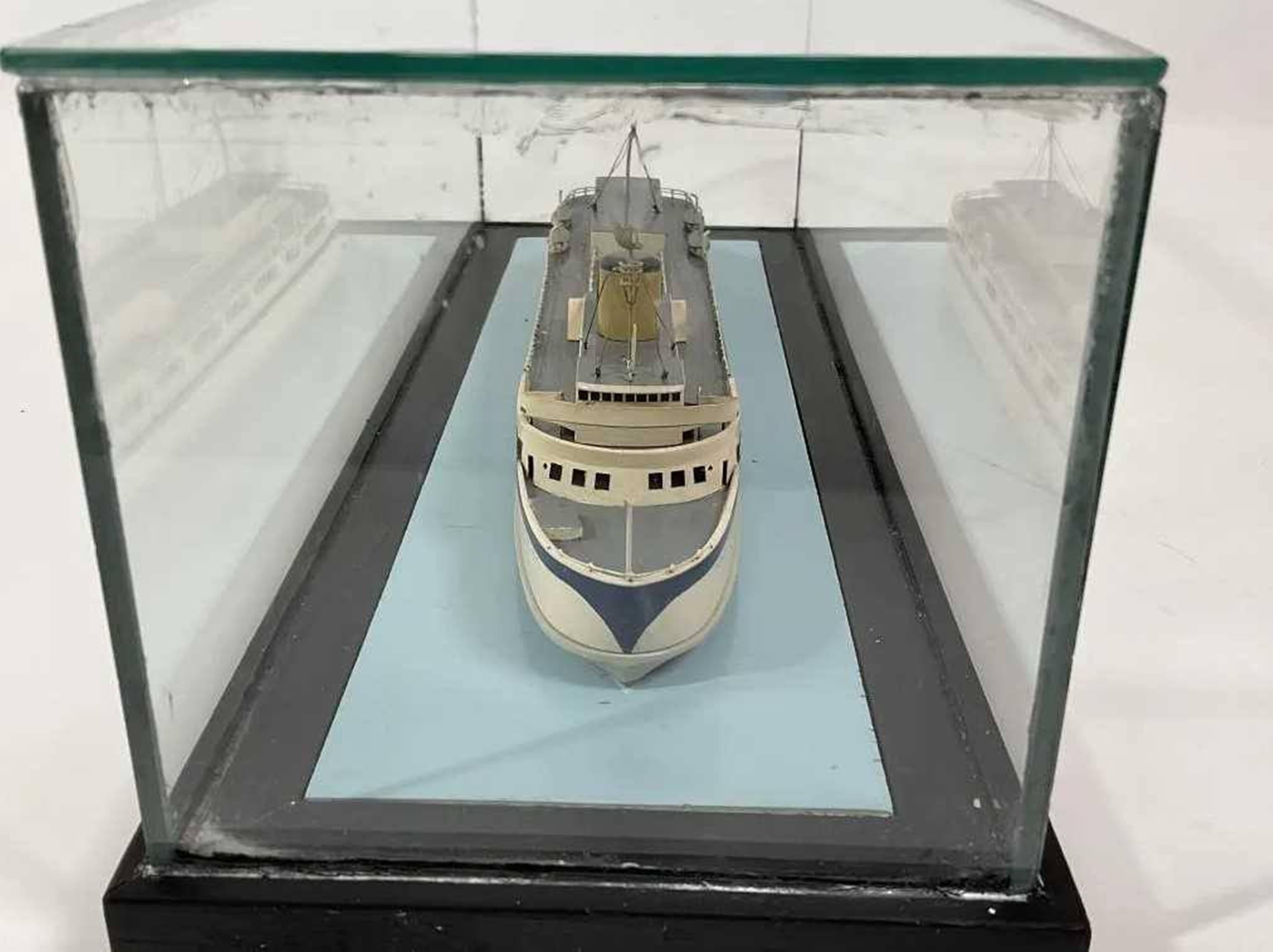 Art Deco Ship Model Of Princess Anne Ferry Boat BY VAN RYPER For Sale 2