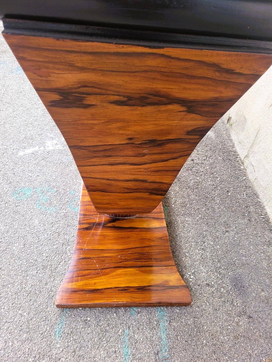 Mirror Art Deco Shop Display Console, 20th Century For Sale
