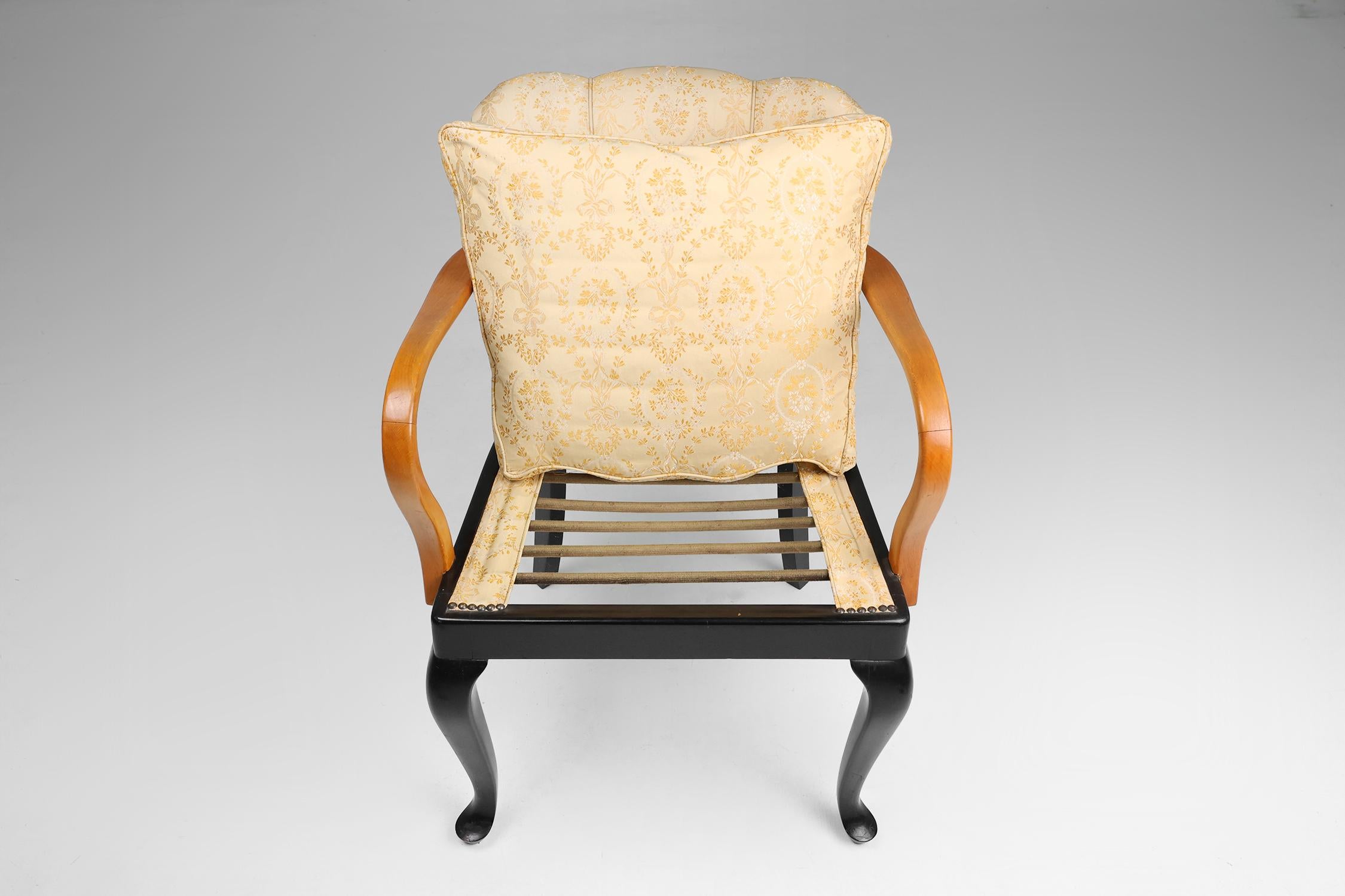 Art Deco side chair in beech wood, France 1940s For Sale 7