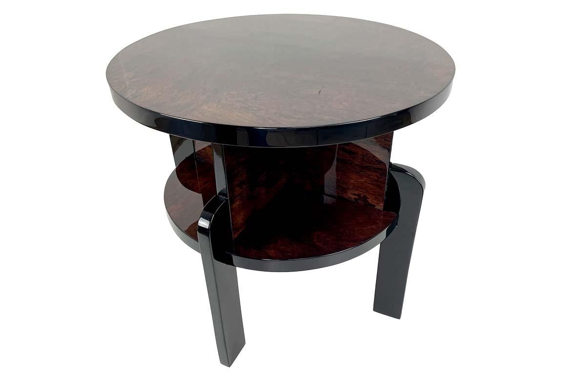 Art Deco Side Table Around 1930 with Beautiful Veneer and Black Highcloss For Sale 3