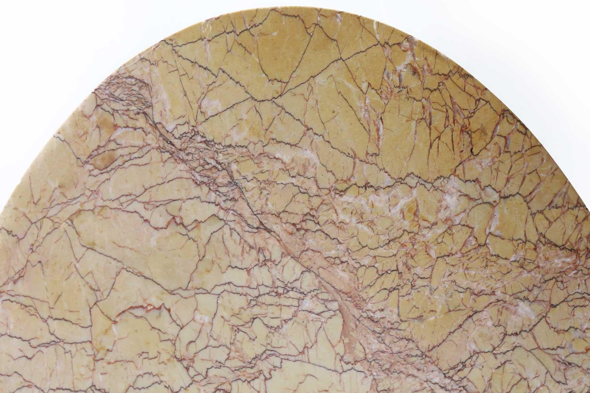 Art déco-Beistelltisch von De Coene Freres mit Holzintarsien und Marmorplatte, 1930er Jahre im Angebot 3