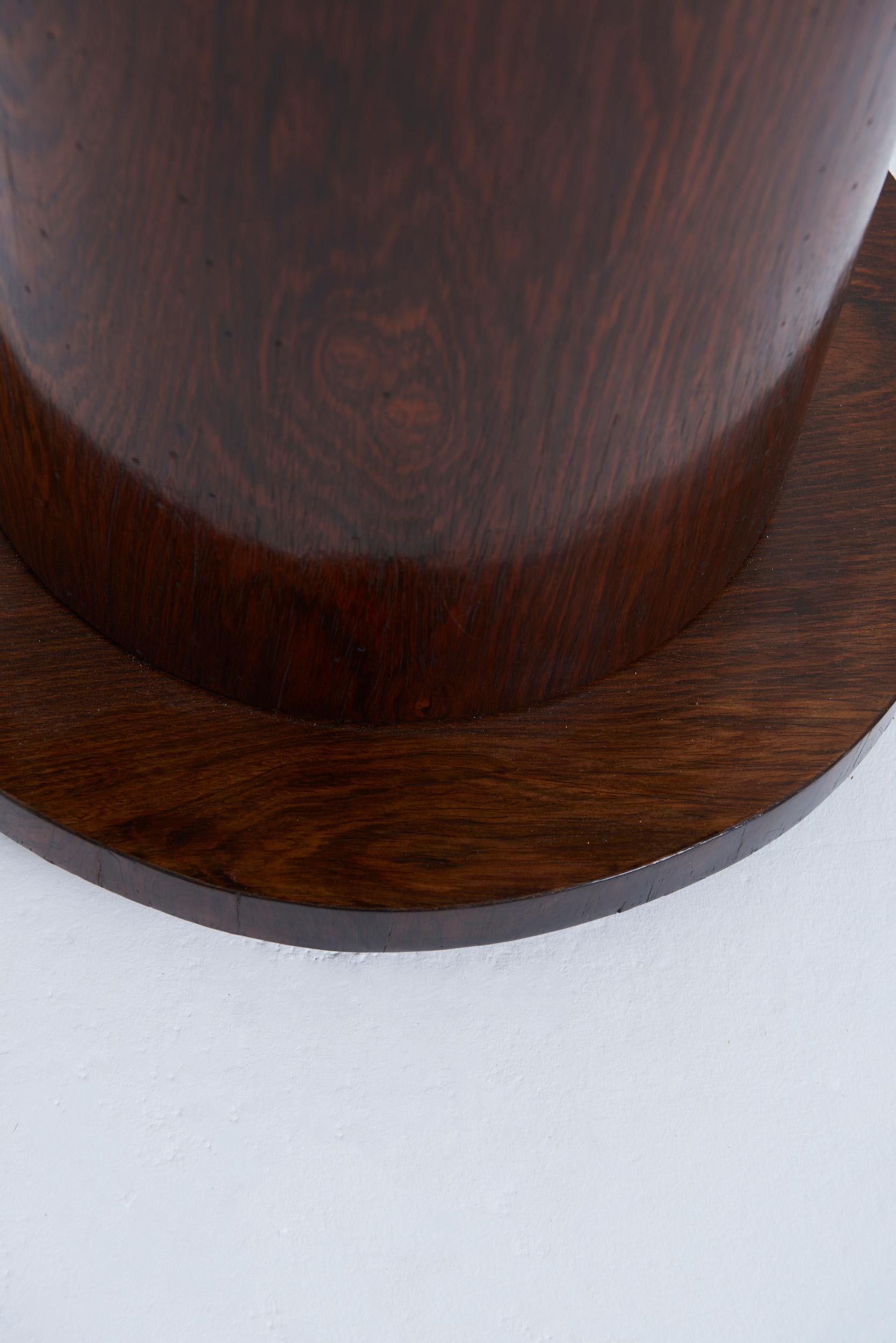 Art Deco Side Table 4