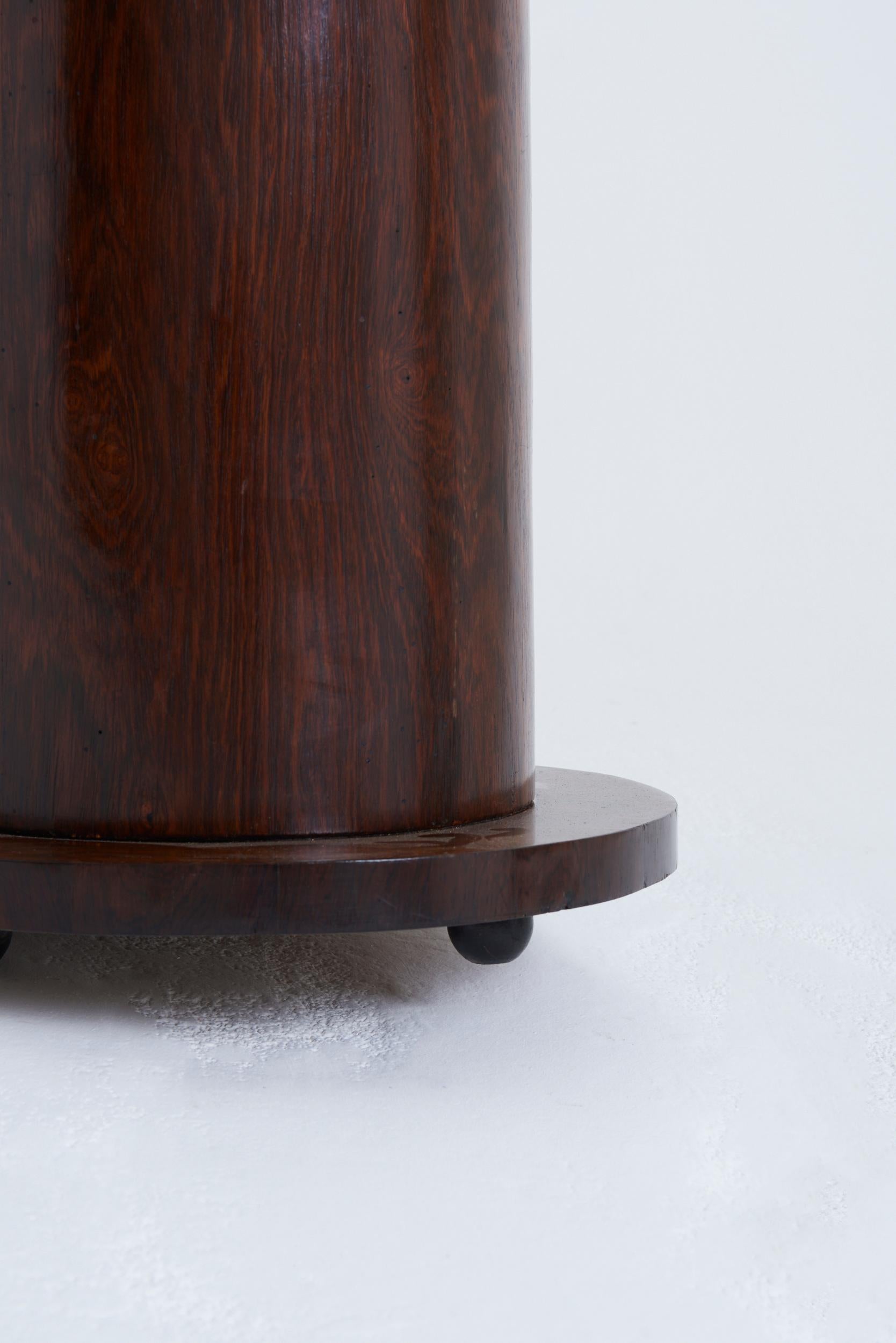 Art Deco Side Table 5