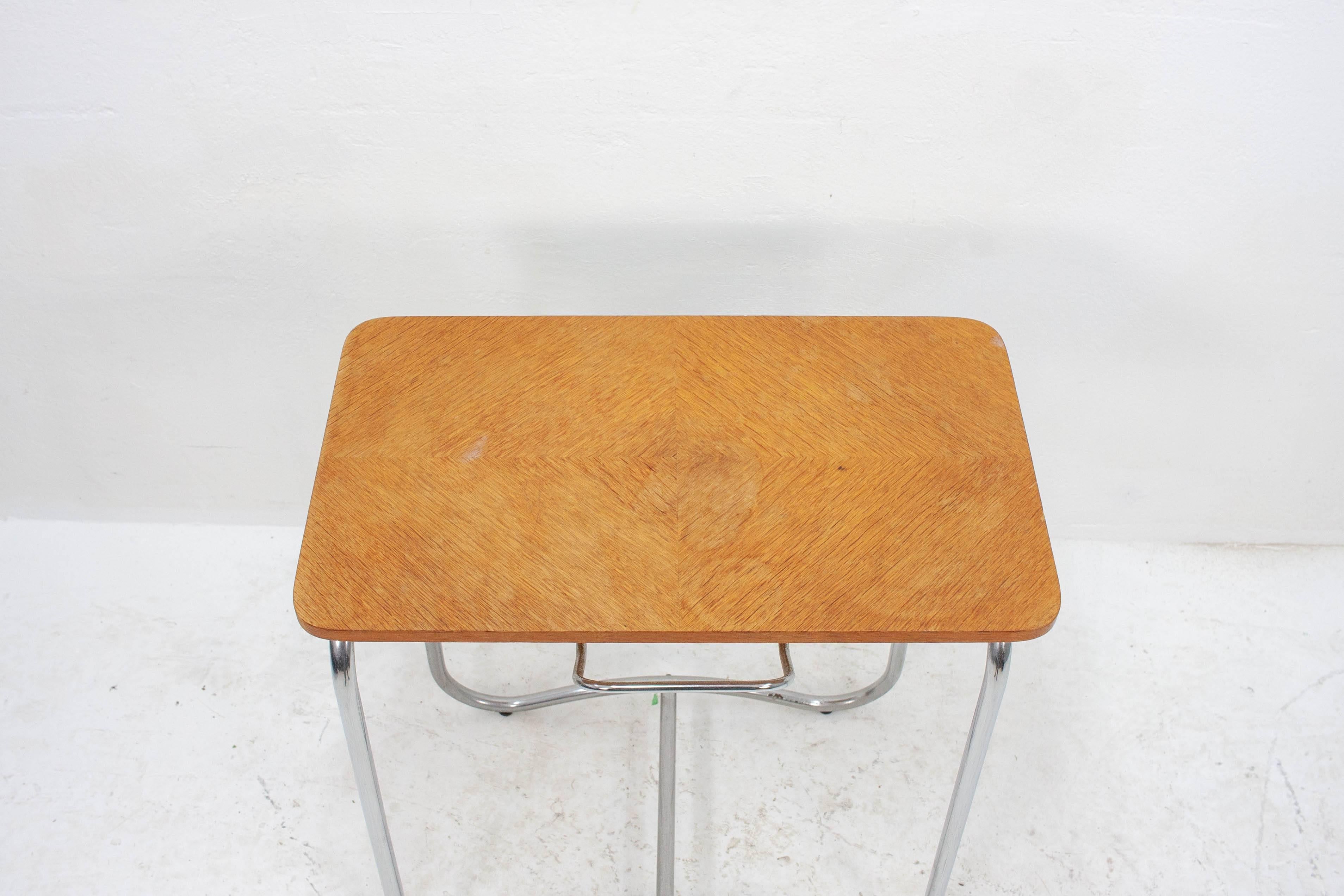 Bauhaus Art Deco Side Table
