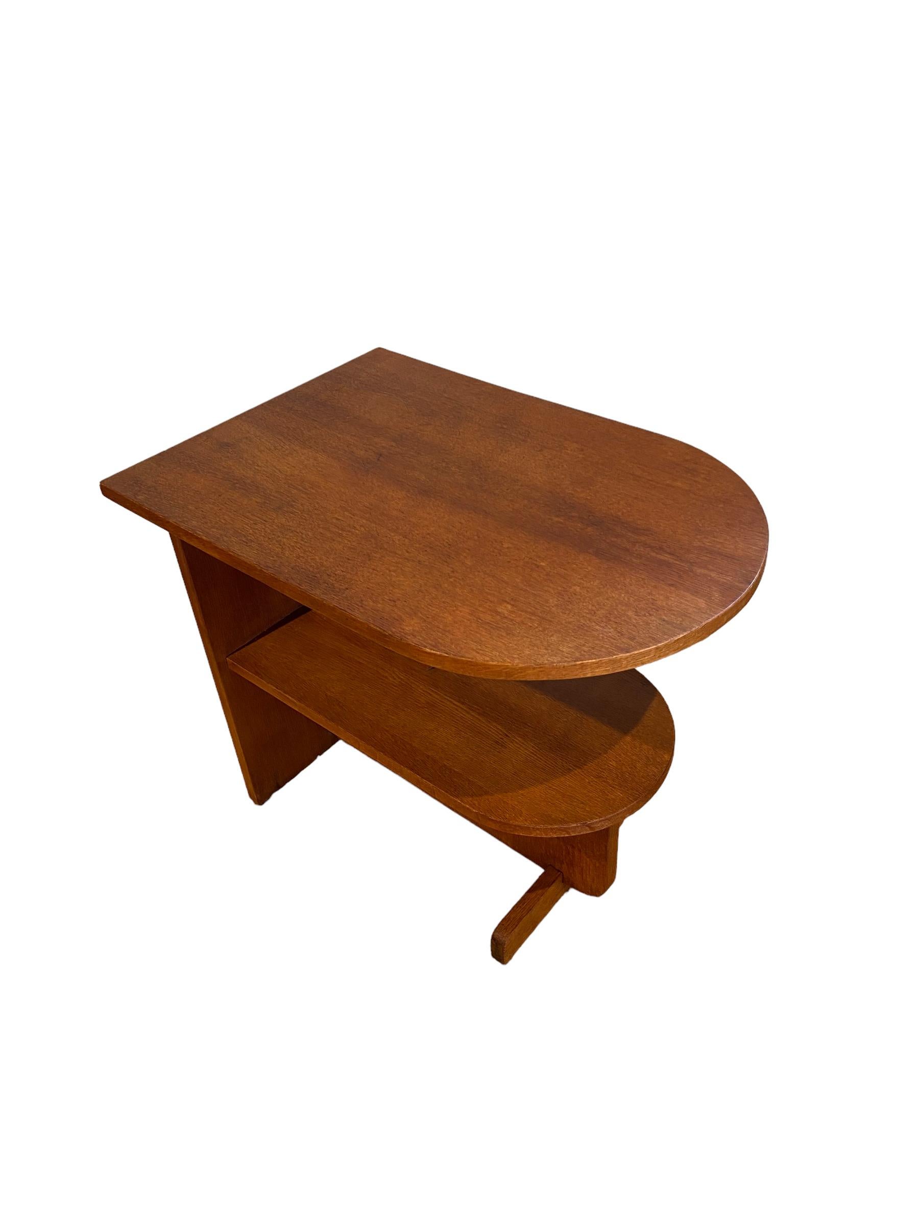 Art Deco Side Table In Good Condition In LELYSTAD, FL
