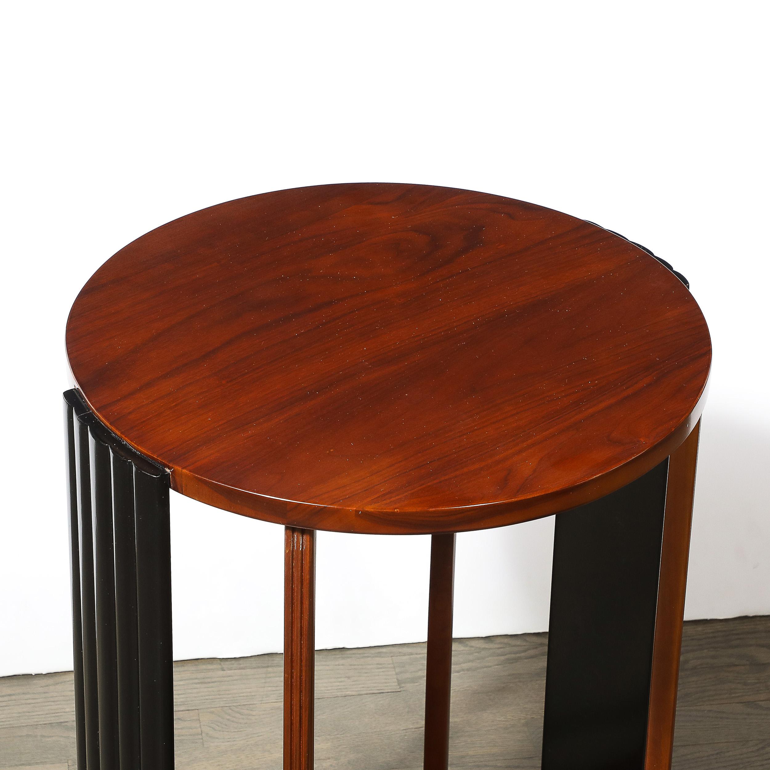 Art Deco Side Table in Book-Matched Walnut & Black Lacquer Fluted Supports For Sale 4