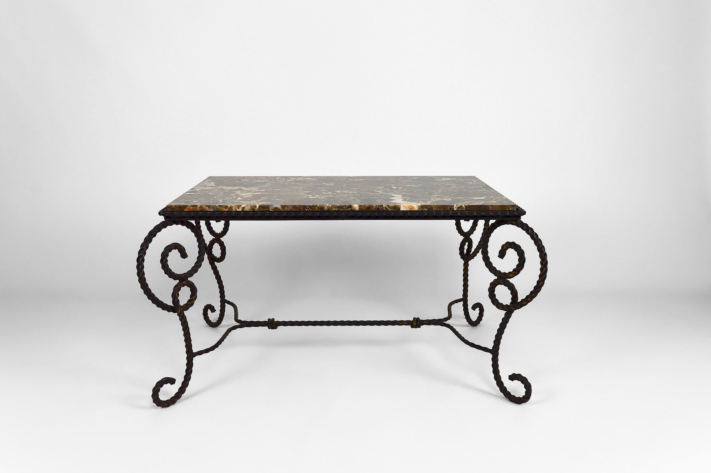 Art Deco Side Table in Wrought Iron and Marble Top, France, circa 1940 For Sale 1