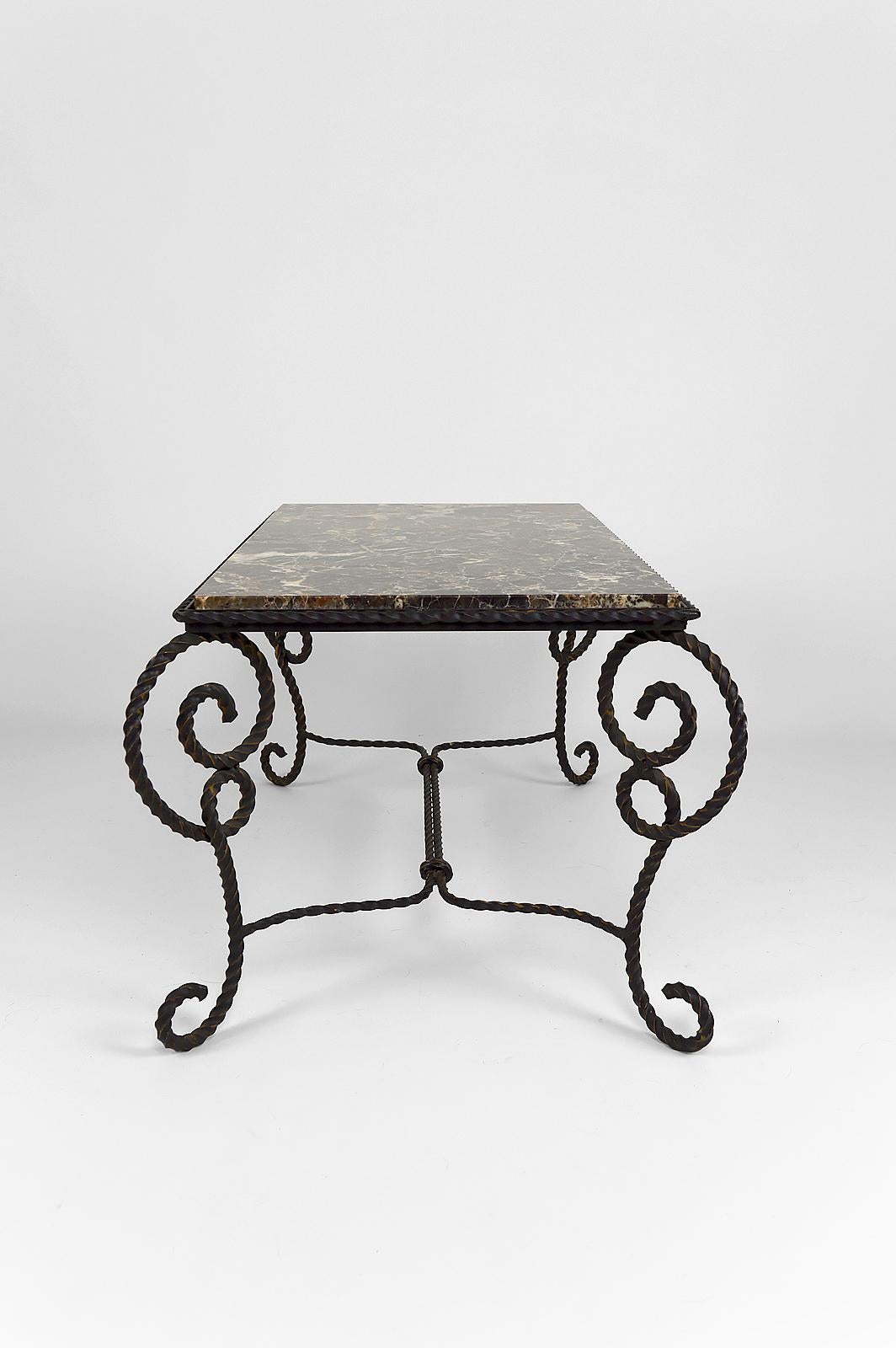 Art Deco Side Table in Wrought Iron and Marble Top, France, circa 1940 For Sale 3
