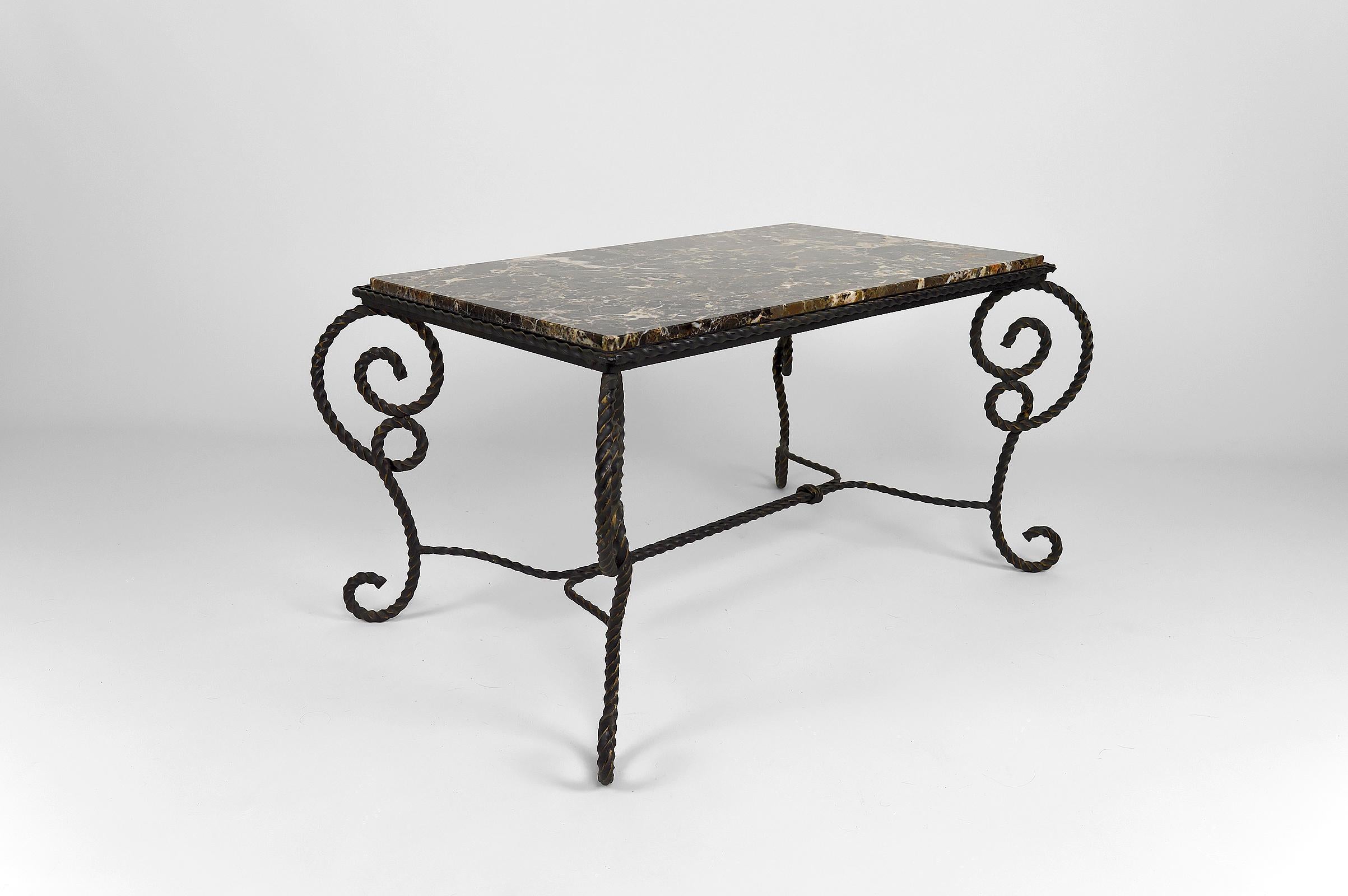 Art Deco Side Table in Wrought Iron and Marble Top, France, circa 1940 For Sale 4
