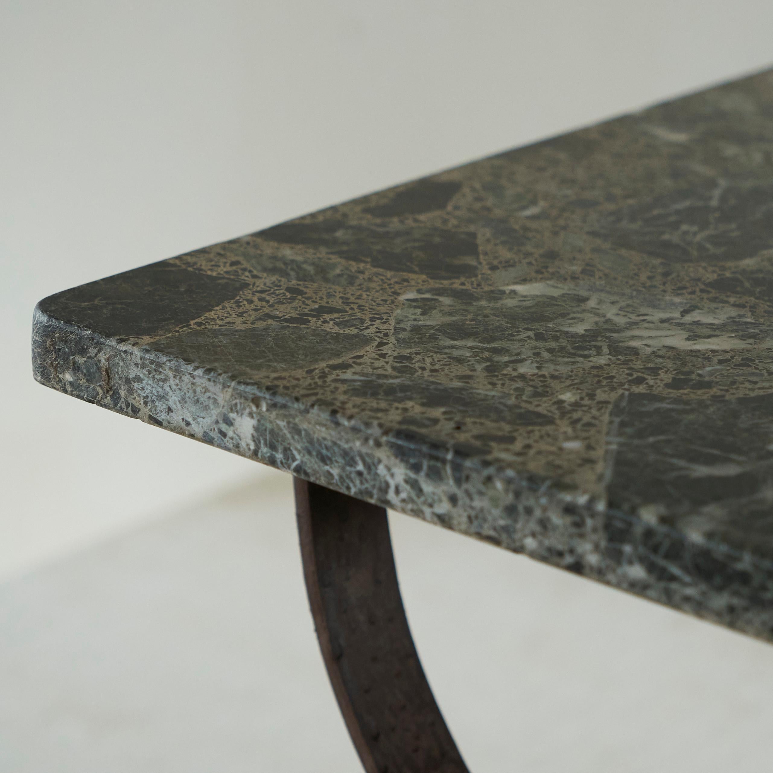 Art Deco Side Table in Wrought Iron and Marble For Sale 5