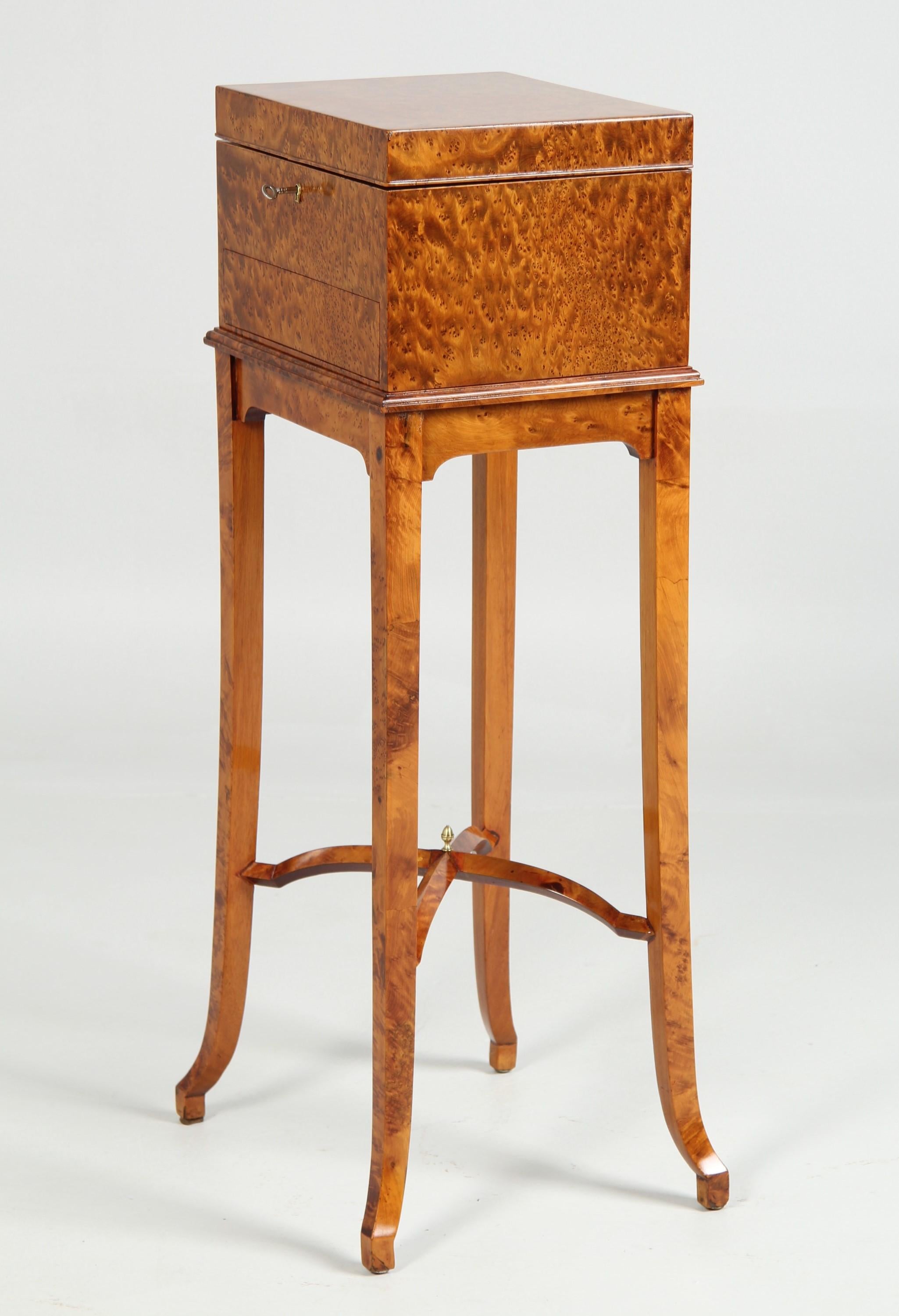 Art Deco Side Table or Jewelry Table, London, 1920s, Special Drawer Mechanism 6