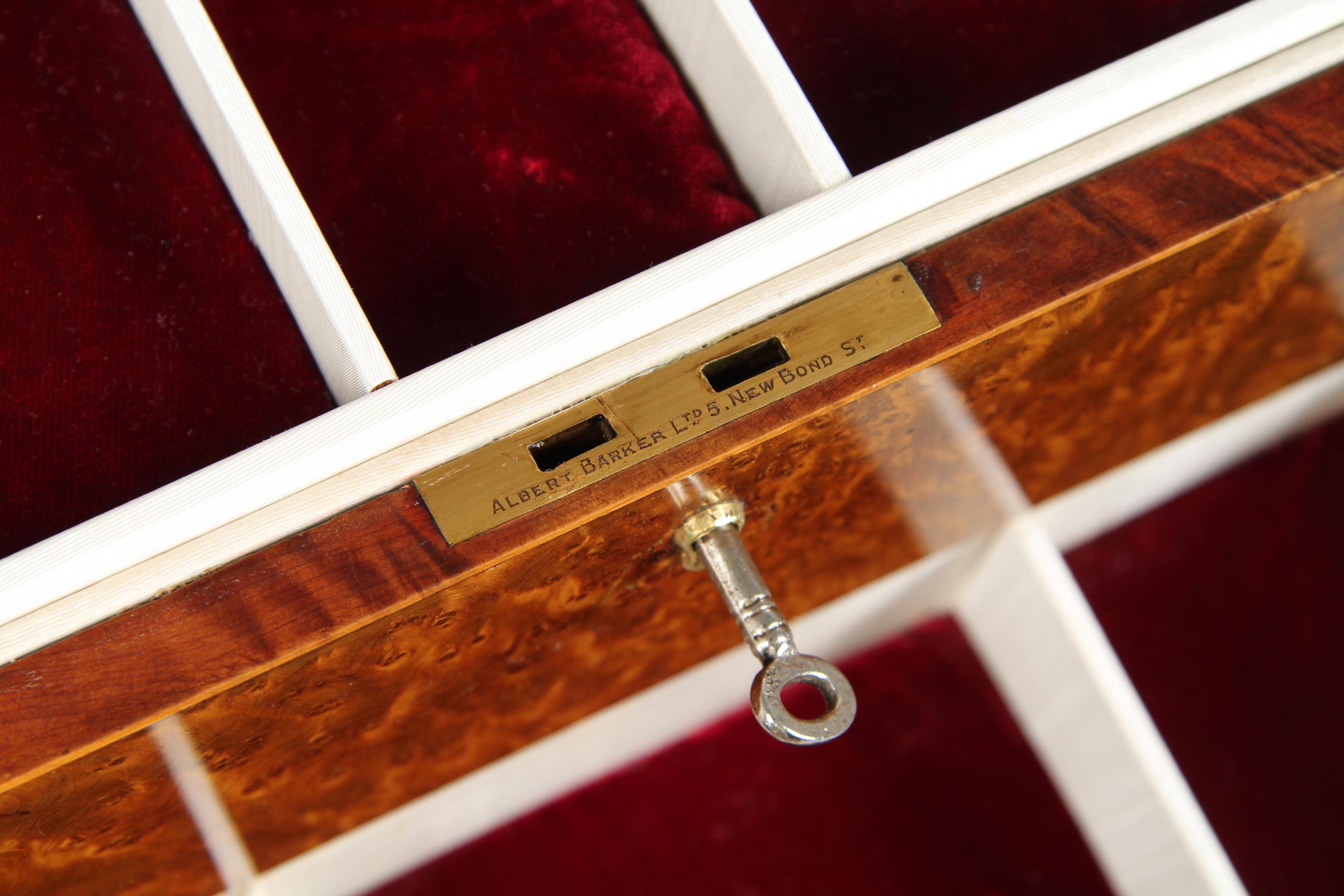 Birdseye Maple Art Deco Side Table or Jewelry Table, London, 1920s, Special Drawer Mechanism