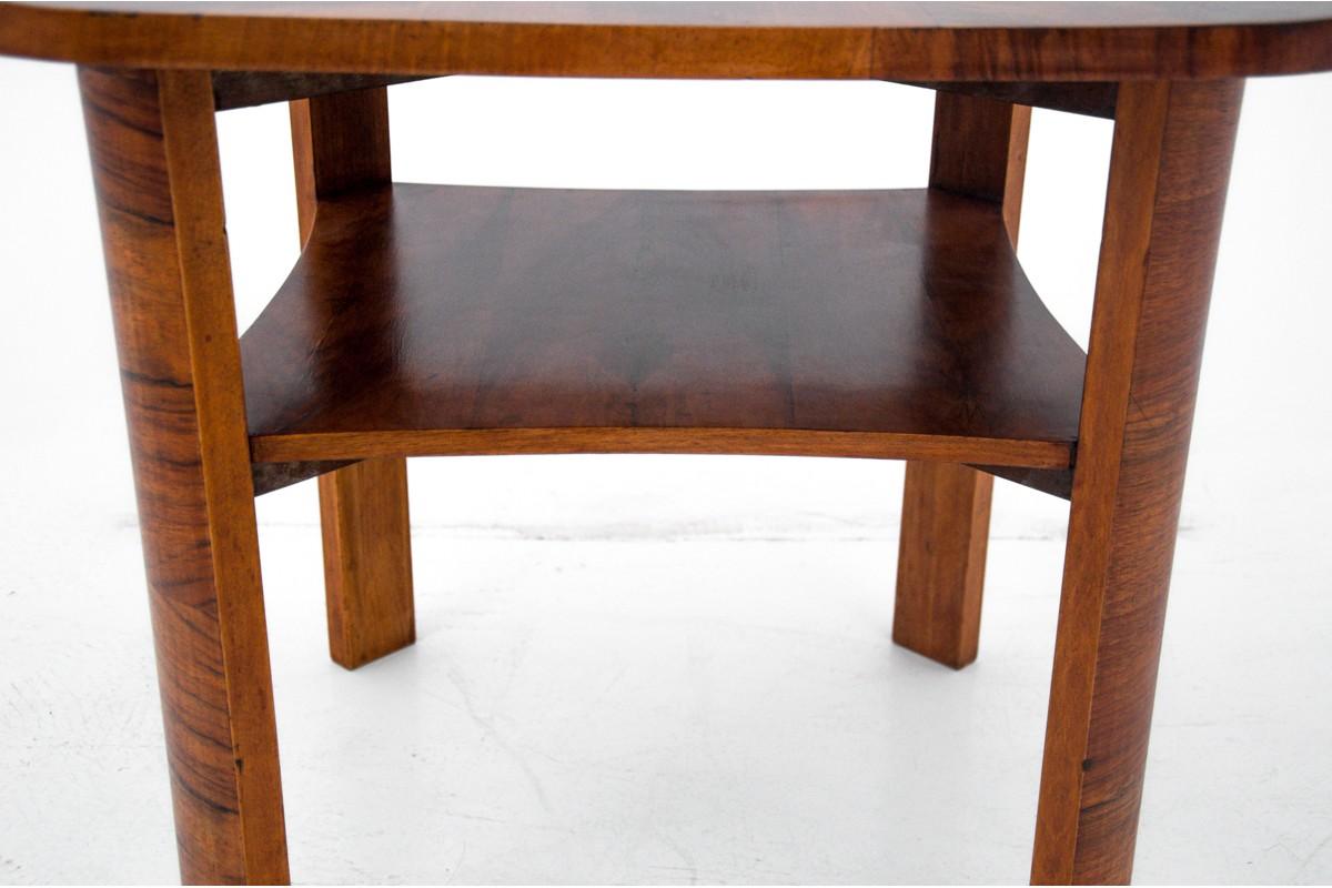 Art Deco table, Poland, 1930s

Very good condition, after professional renovation.

Walnut wood

dimensions: height 61 cm, width 65 cm, depth 65 cm.

 