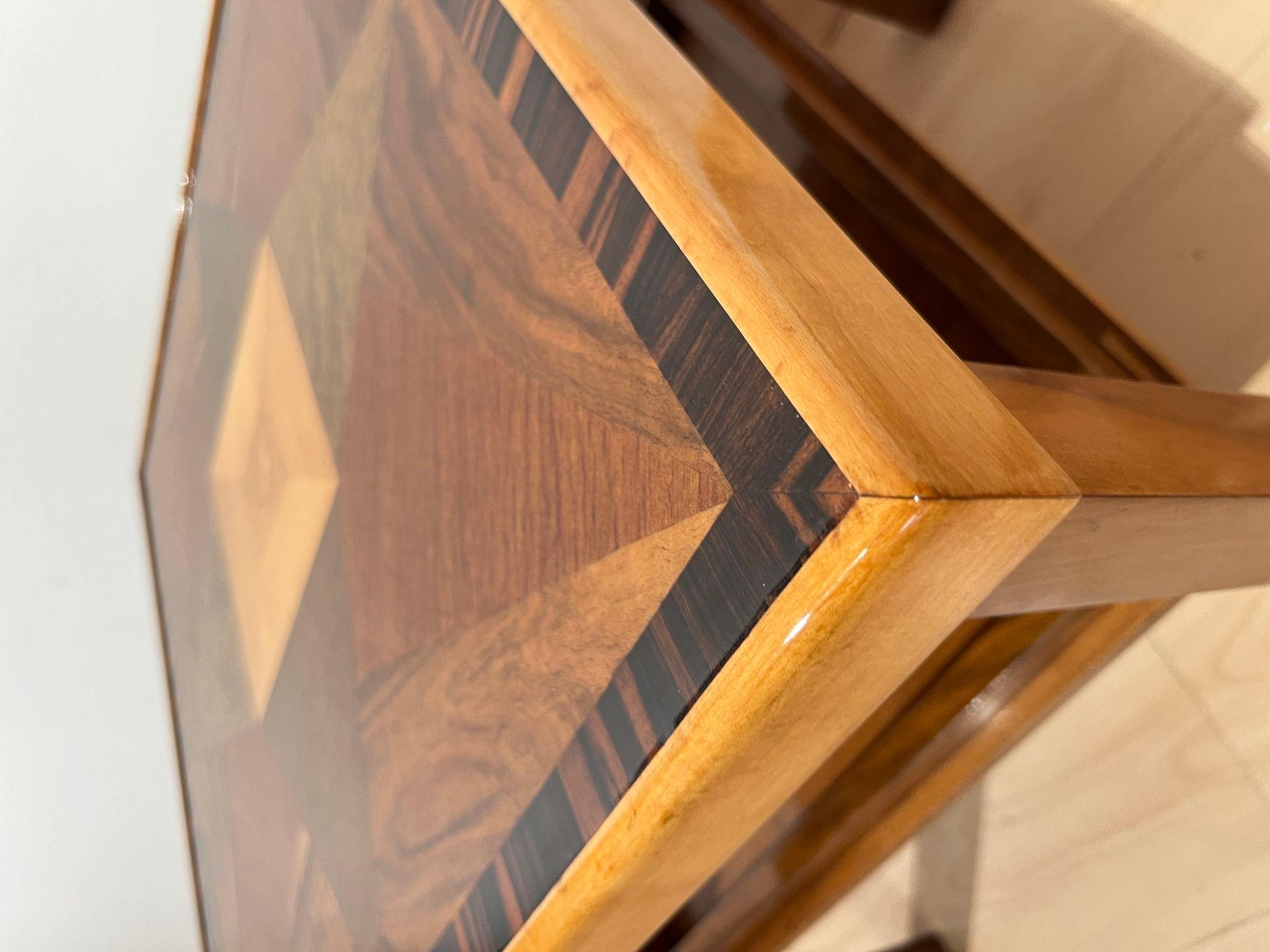 Macassar Art Deco Side Table, Walnut, Precious Woods, Lacquer, France circa 1940