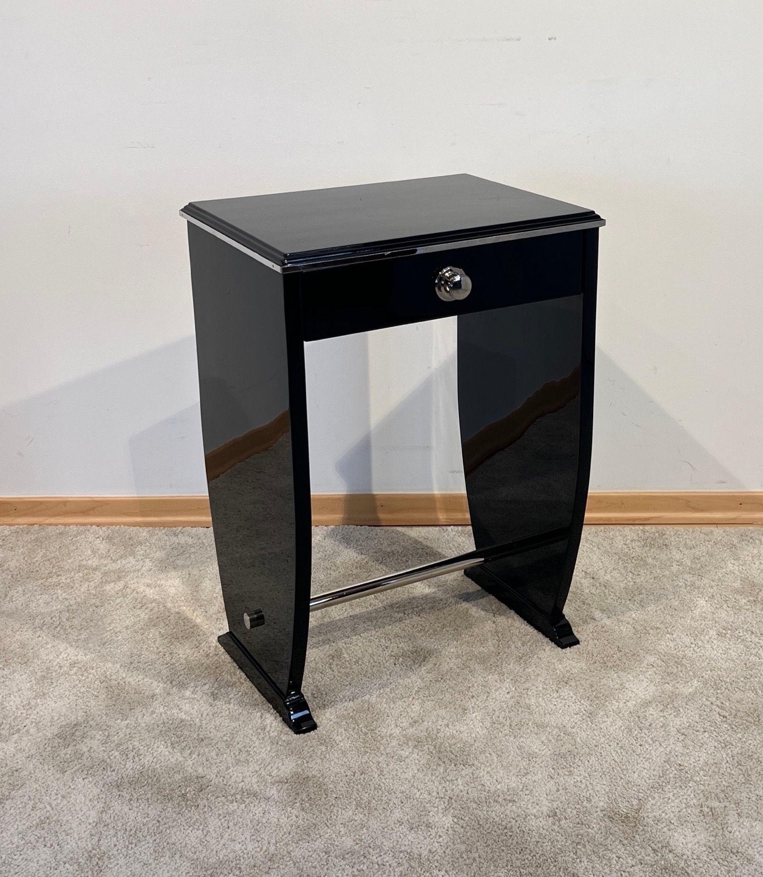 Blackened Art Deco Side Table with Drawer, Black Lacquer and Chrome, France circa 1930 For Sale