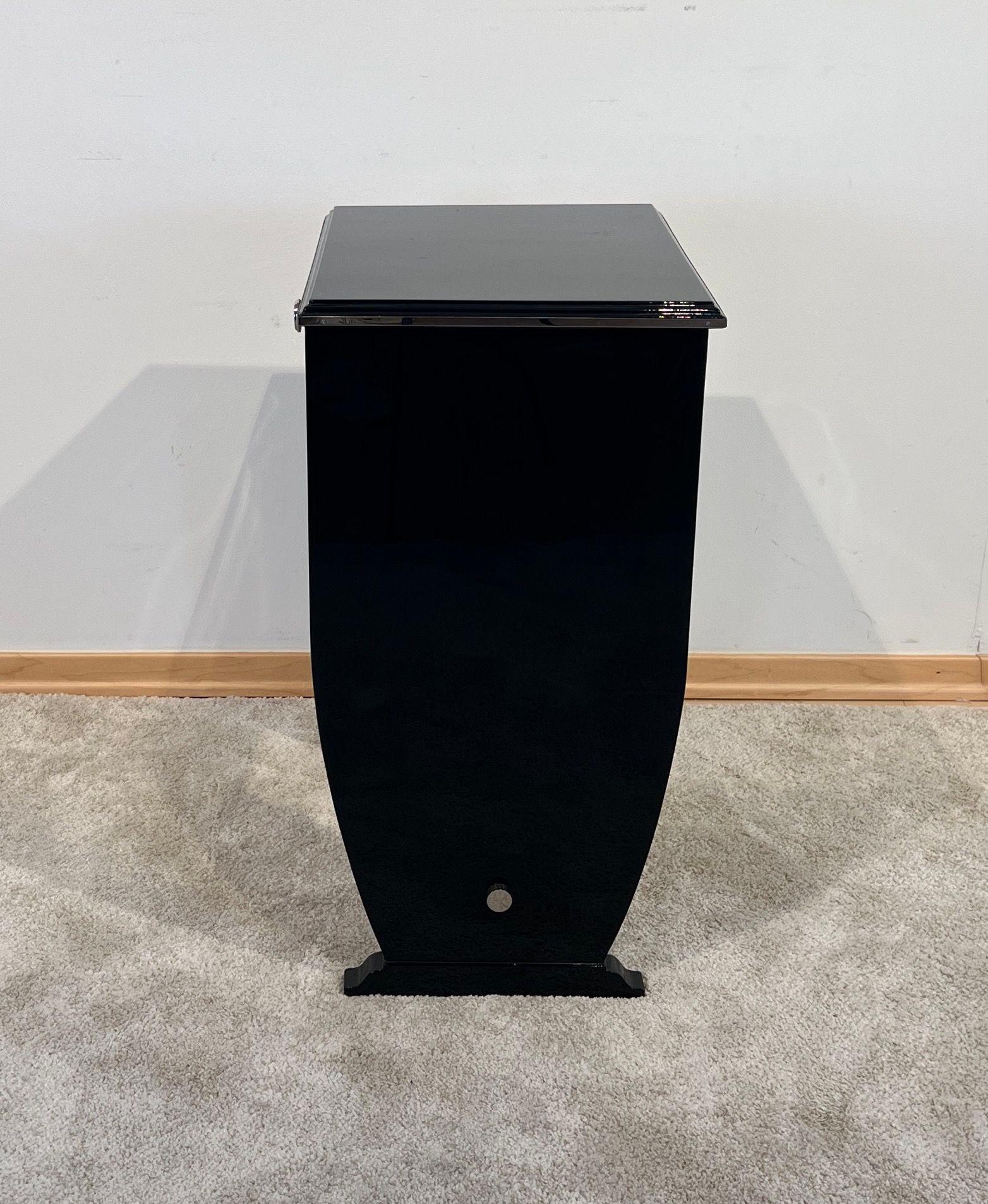 Stainless Steel Art Deco Side Table with Drawer, Black Lacquer and Chrome, France circa 1930 For Sale