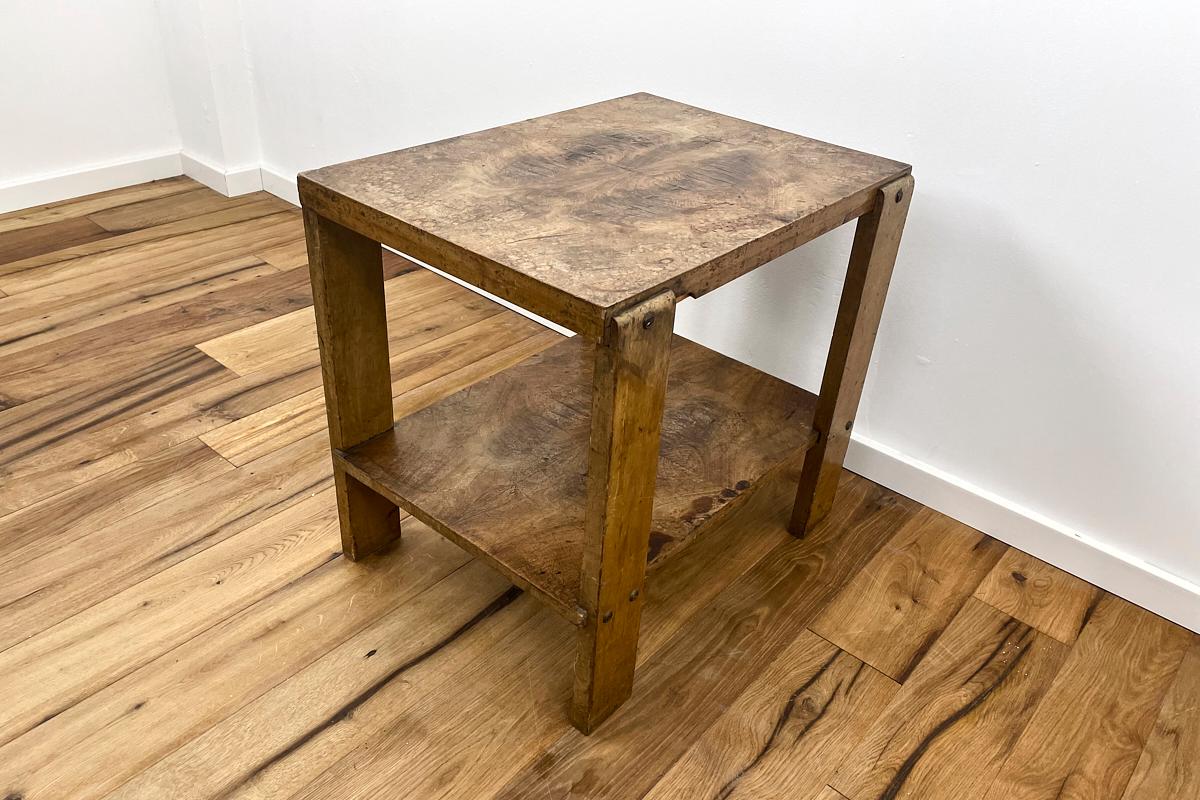 Hand-Crafted Art Deco Side Table with Expressive Walnut Veneer from Near Paris Around 1930