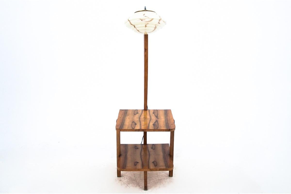 Mid-20th Century Art Deco Side Table with Lamp, Poland, 1950s For Sale