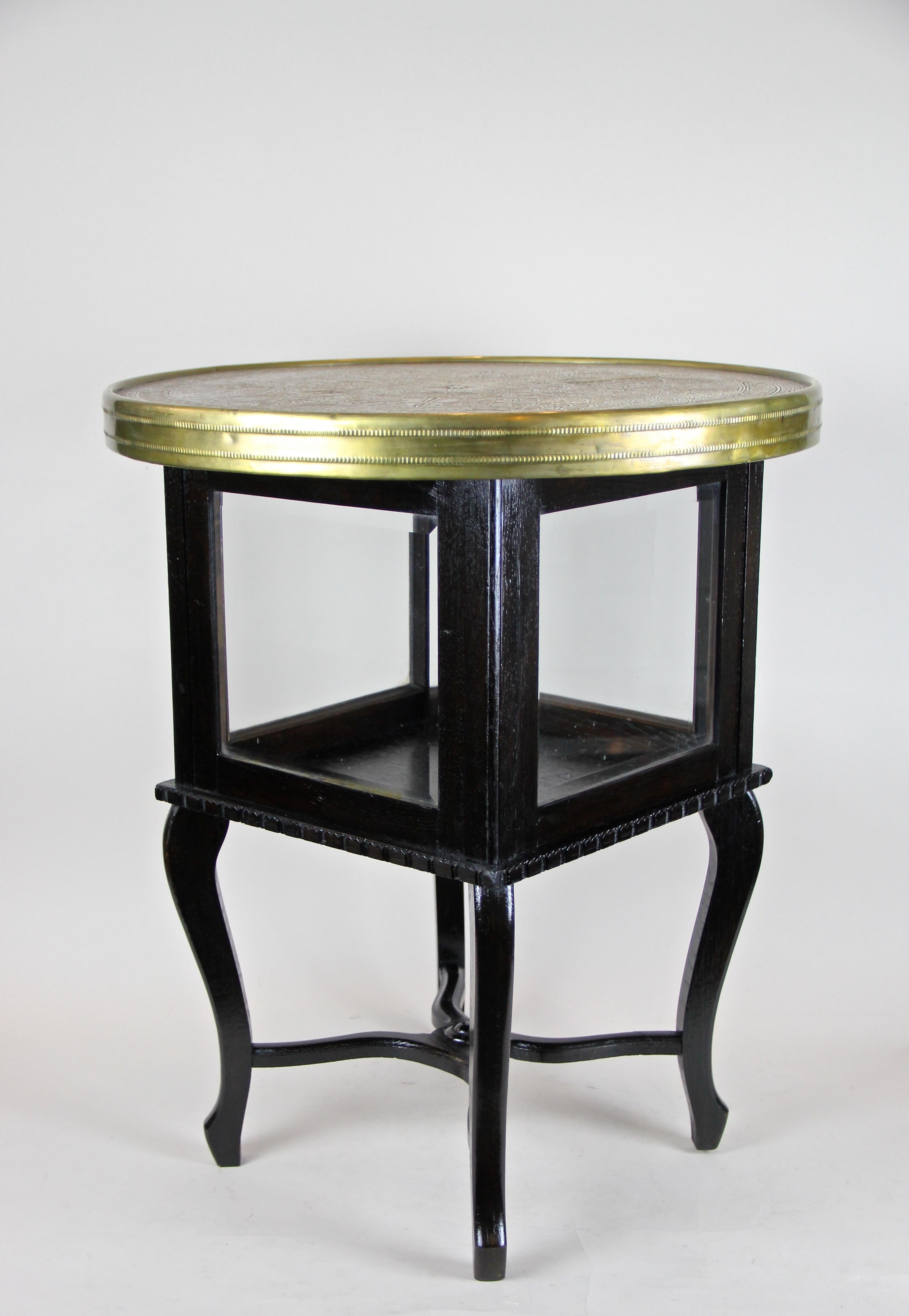 Art Deco Side Table with Ornamented Brass Table Top, Austria, circa 1920 8