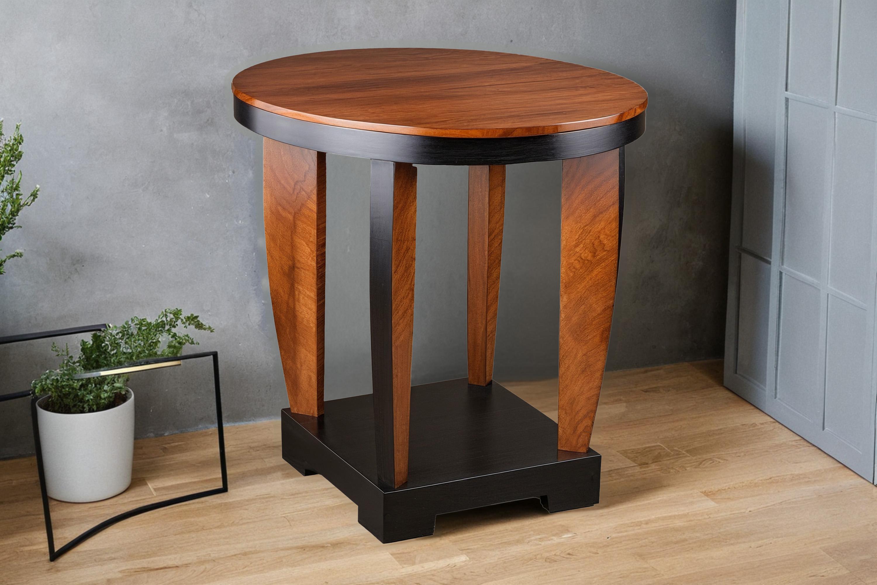 German Art Deco side table with walnut and black lacquer For Sale