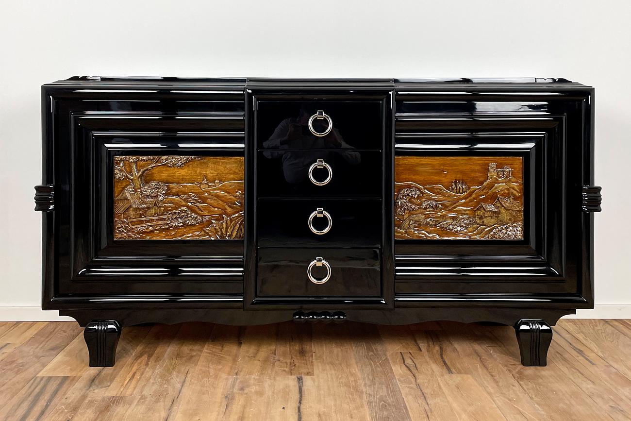 Art-déco-Sideboard um 1930 mit zwei geschnitzten Gemälden im Angebot 3