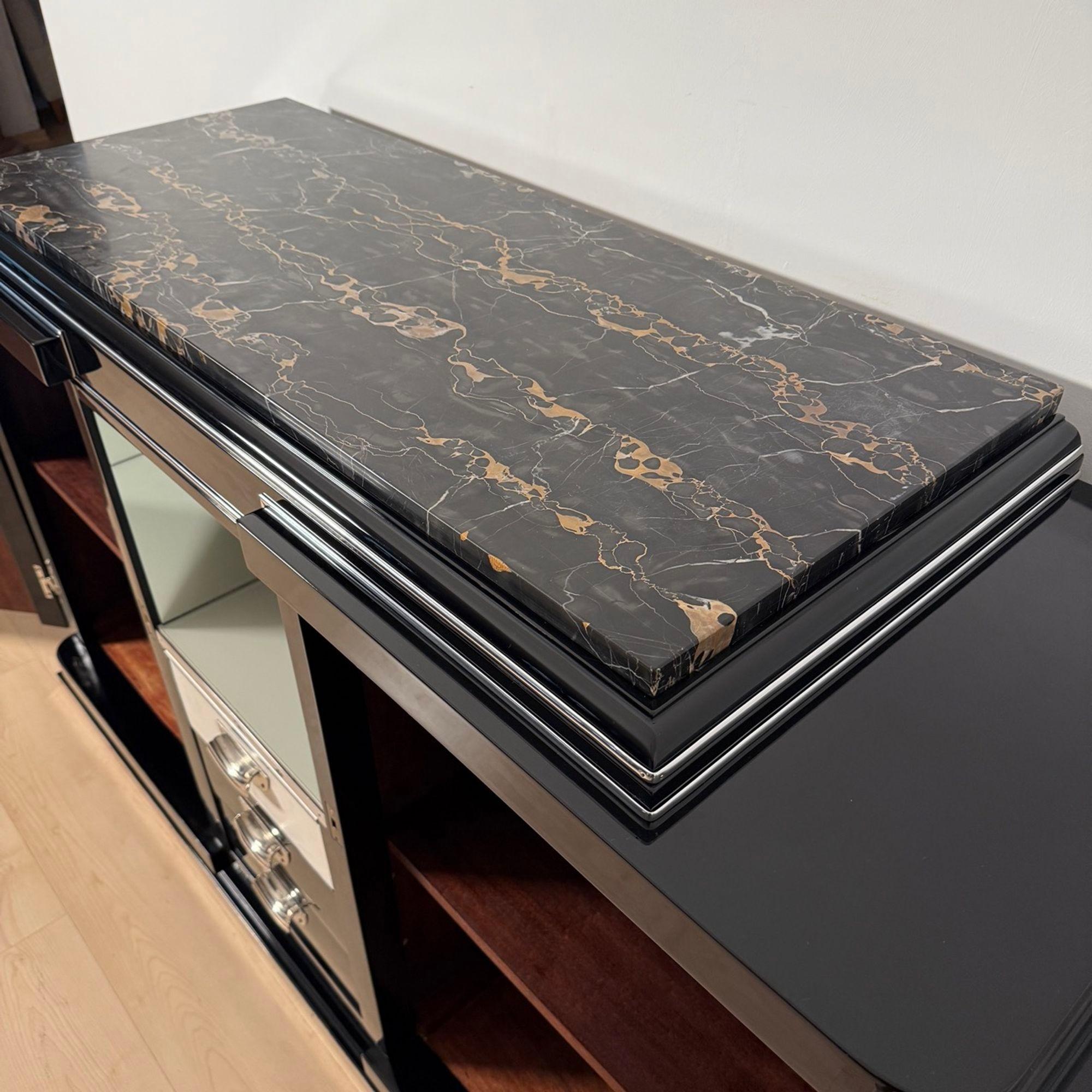 Buffet Art Deco, laque noire, marbre, parchemin, chrome, Paris circa 1930 en vente 3