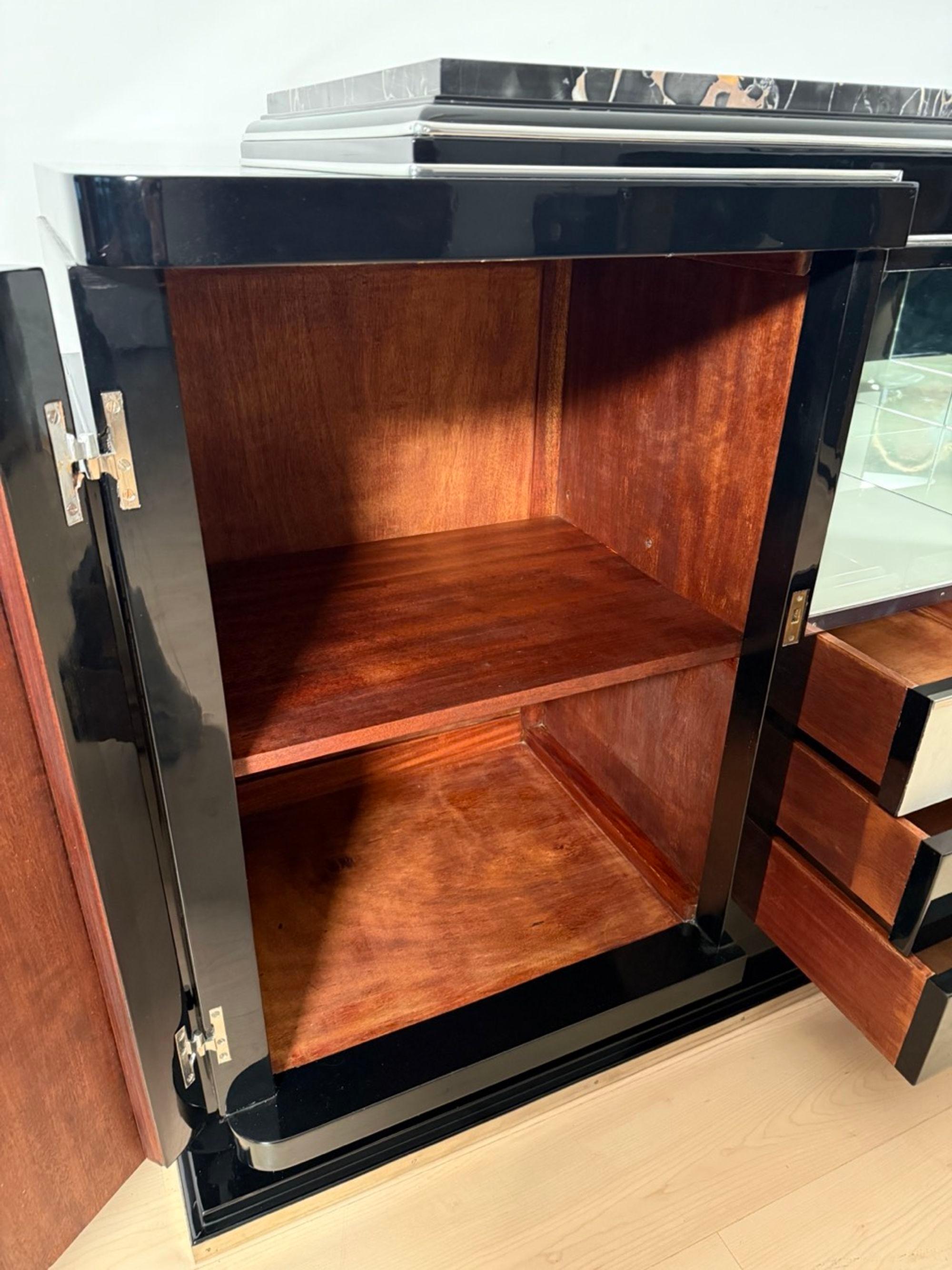 Buffet Art Deco, laque noire, marbre, parchemin, chrome, Paris circa 1930 en vente 1