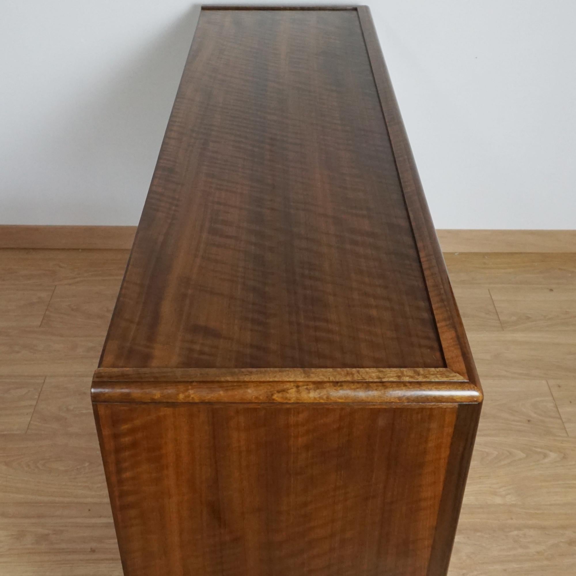 Art Deco Sideboard by Betty Joel In Good Condition For Sale In Forest Row, East Sussex