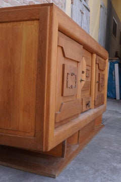Art-Déco-Sideboard von Gaston Poisson – Ein Meisterwerk französischer Eichenholz-Handwerkskunst
